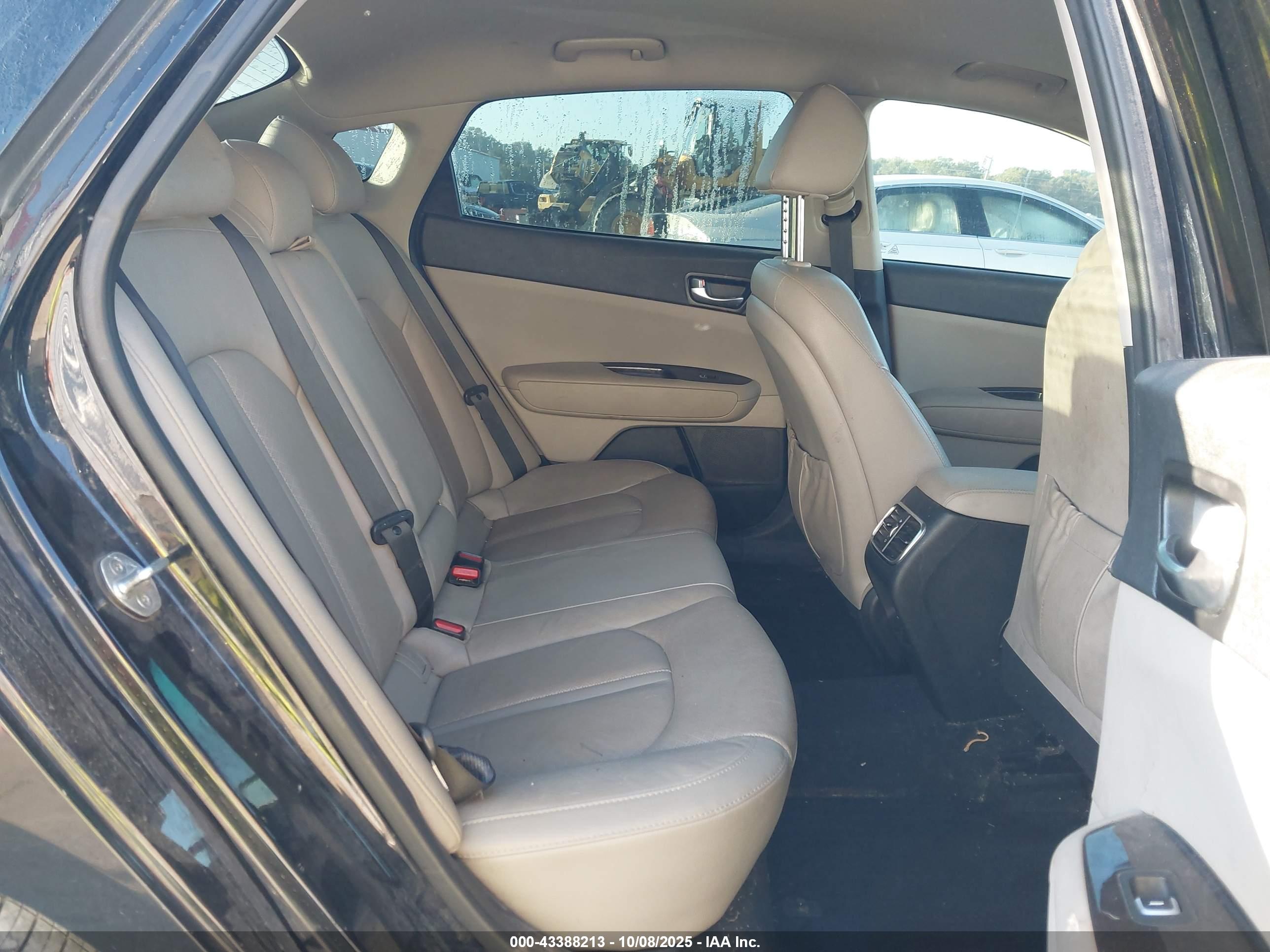 KIA OPTIMA image 8