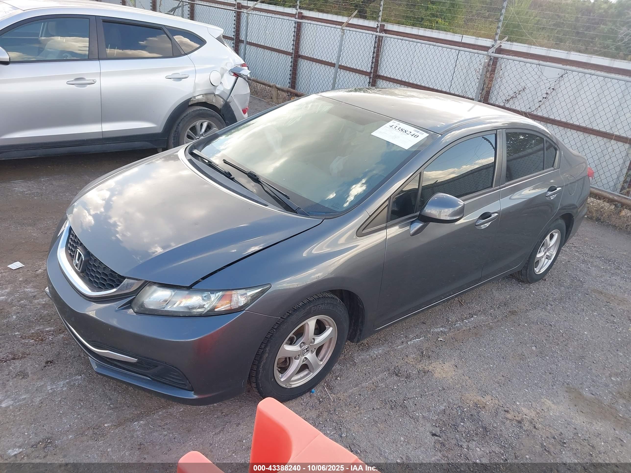 HONDA CIVIC image 2