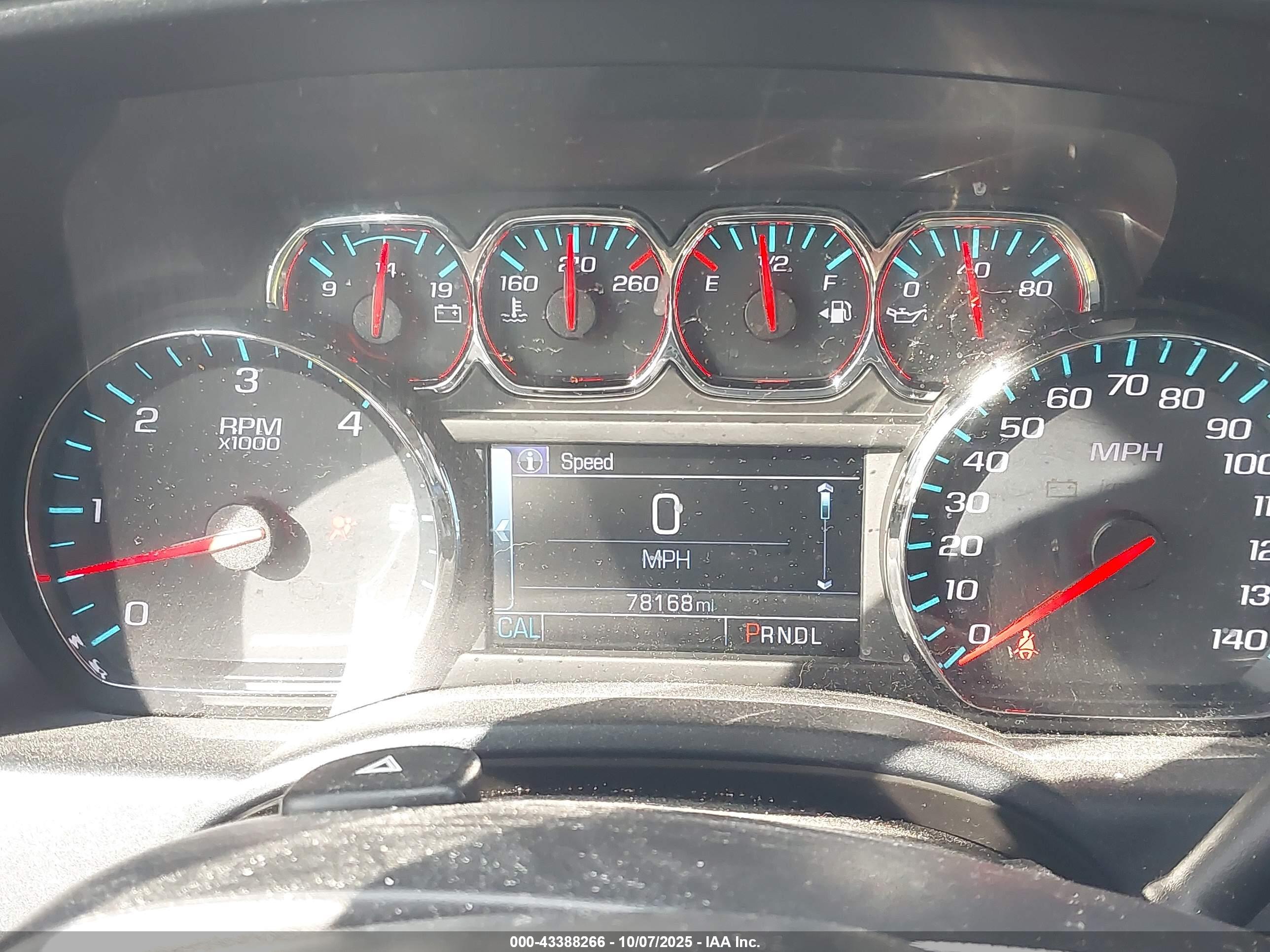 CHEVROLET SILVERADO image 7
