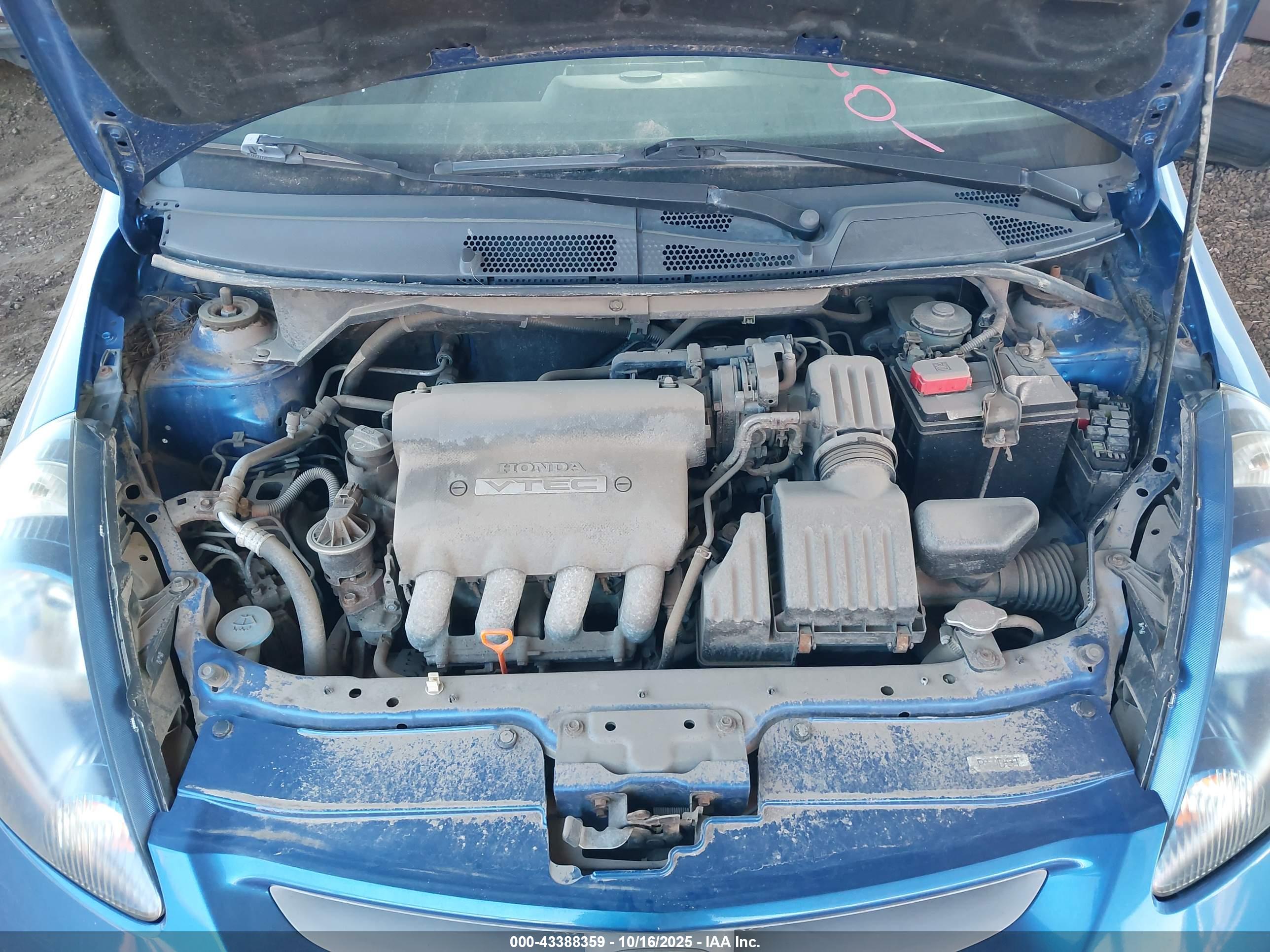 HONDA FIT image 10