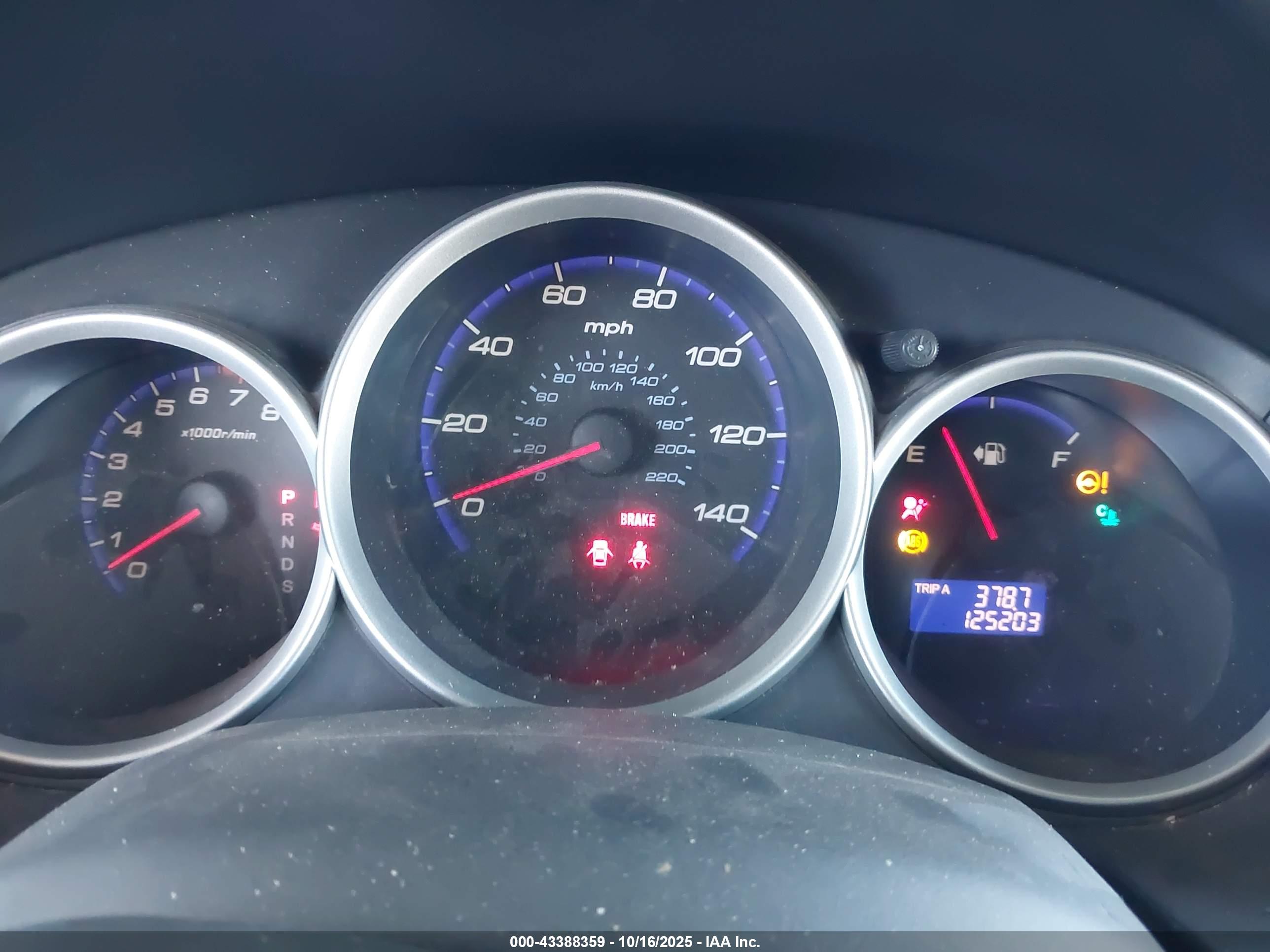 HONDA FIT image 7