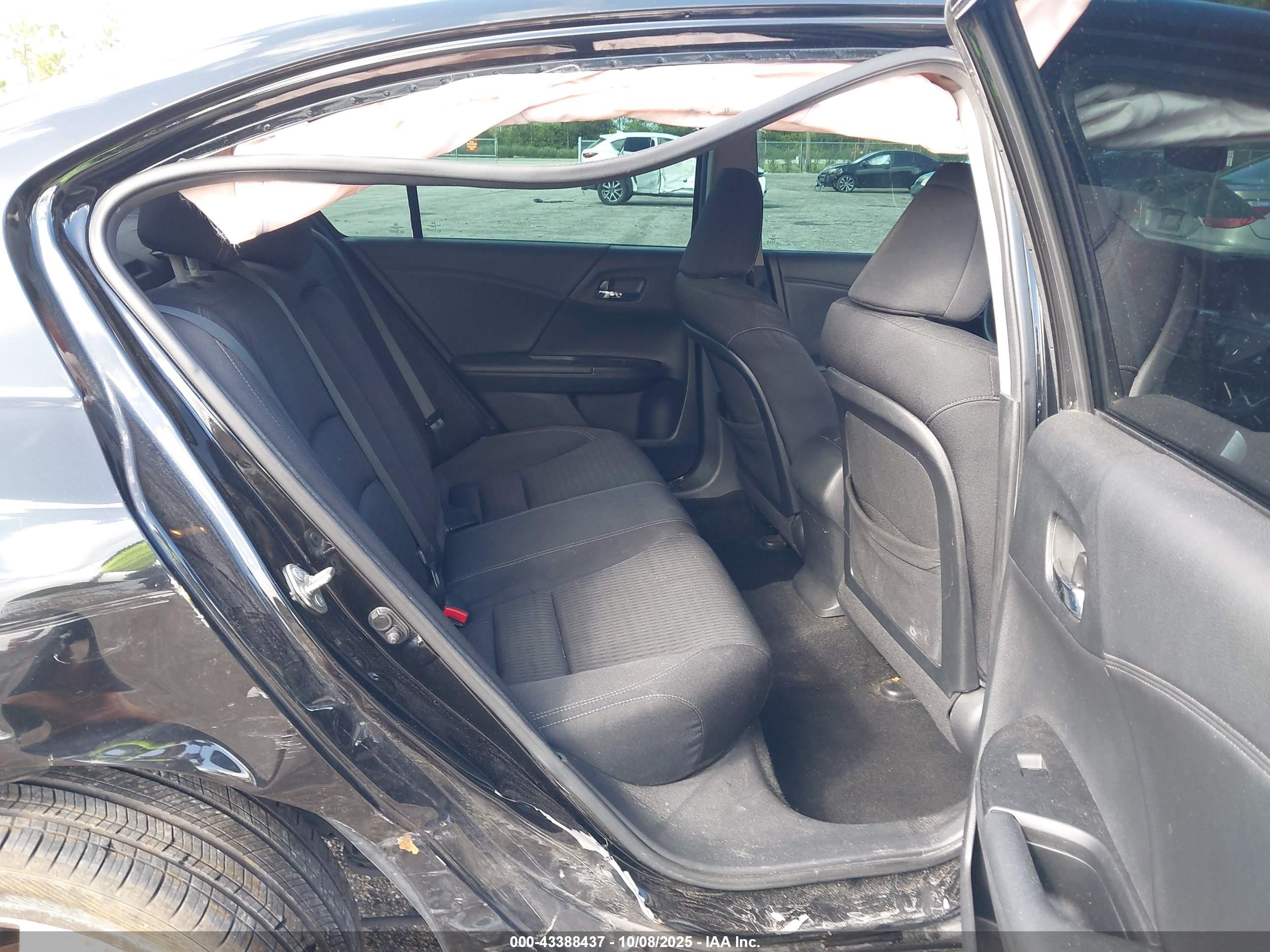 HONDA ACCORD image 8