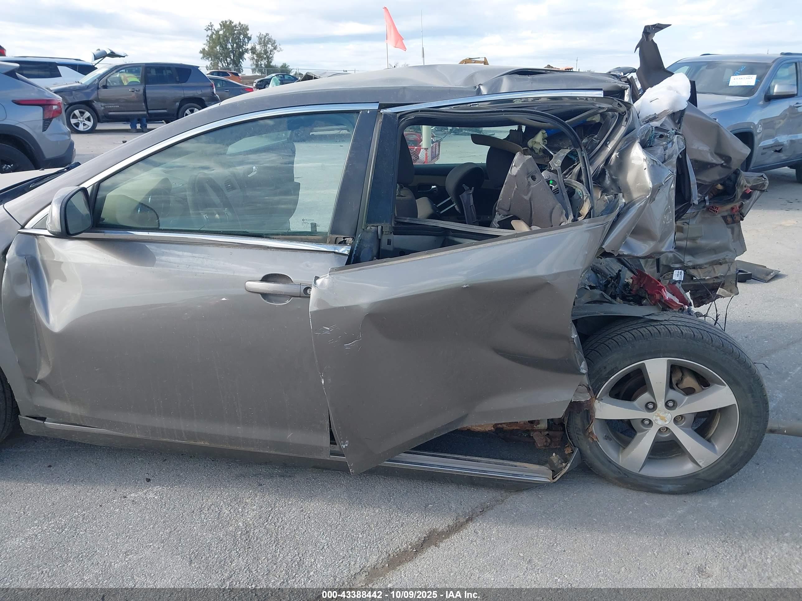 CHEVROLET MALIBU image 6