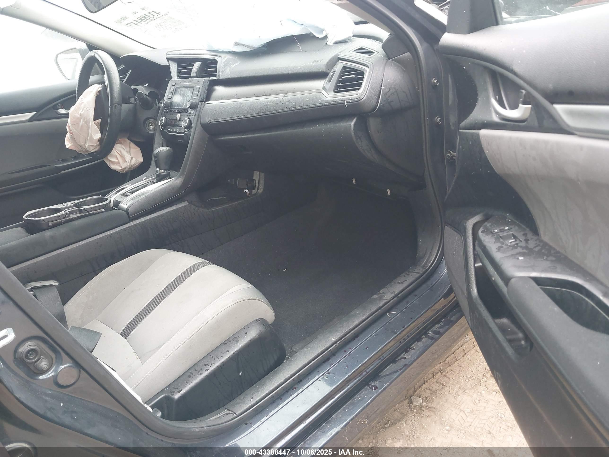 HONDA CIVIC image 5
