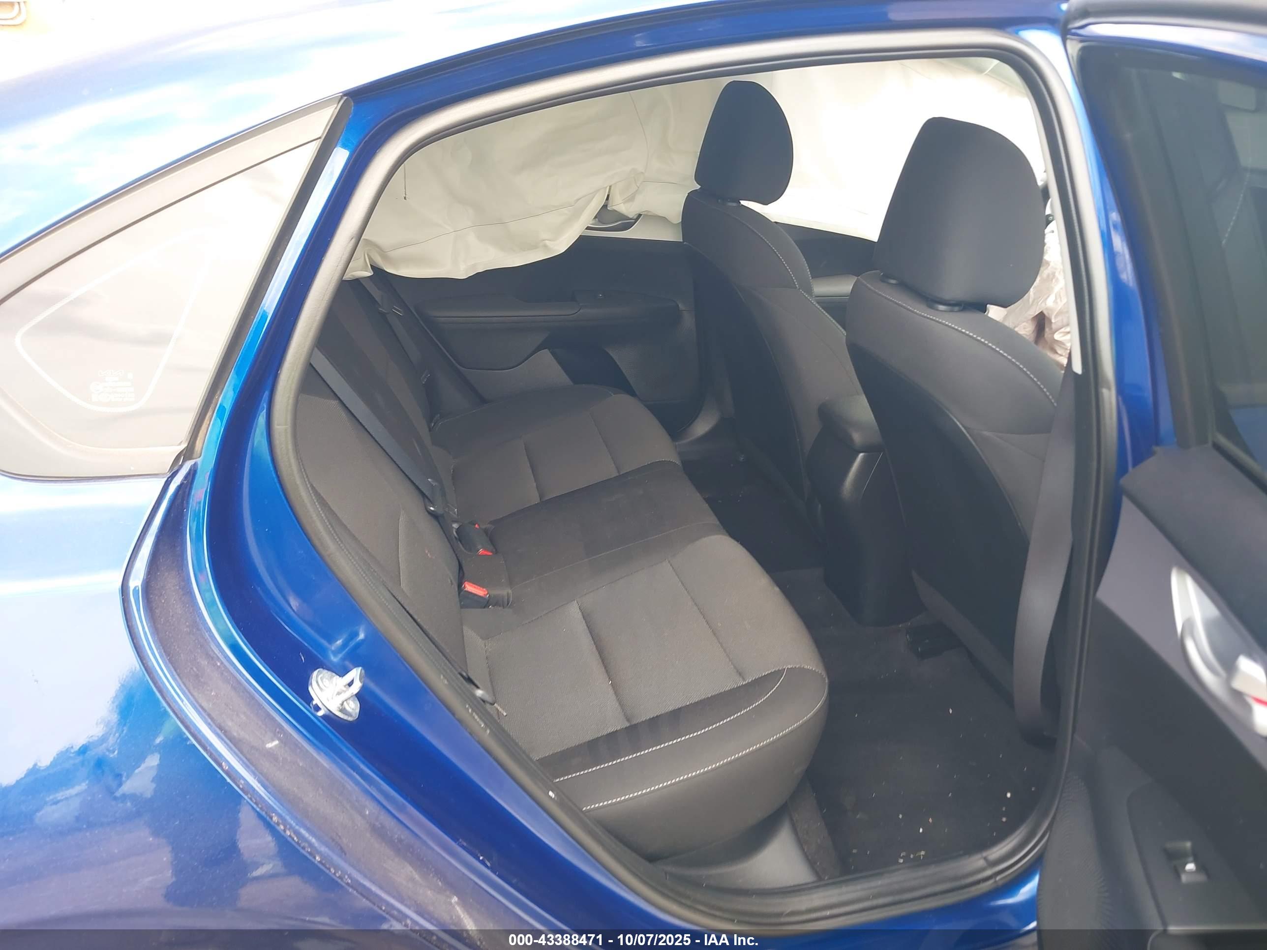 KIA FORTE image 8