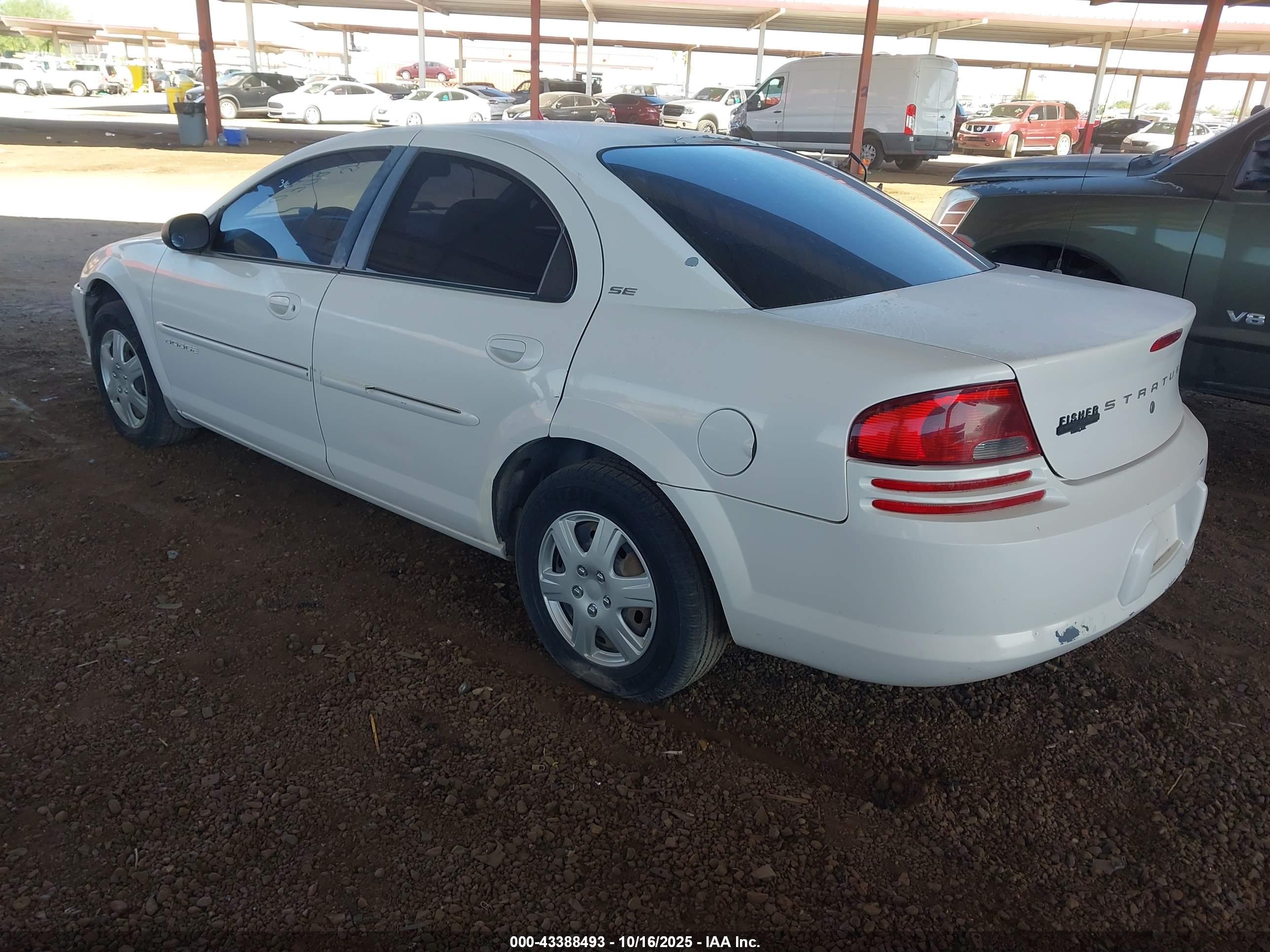 DODGE STRATUS image 3