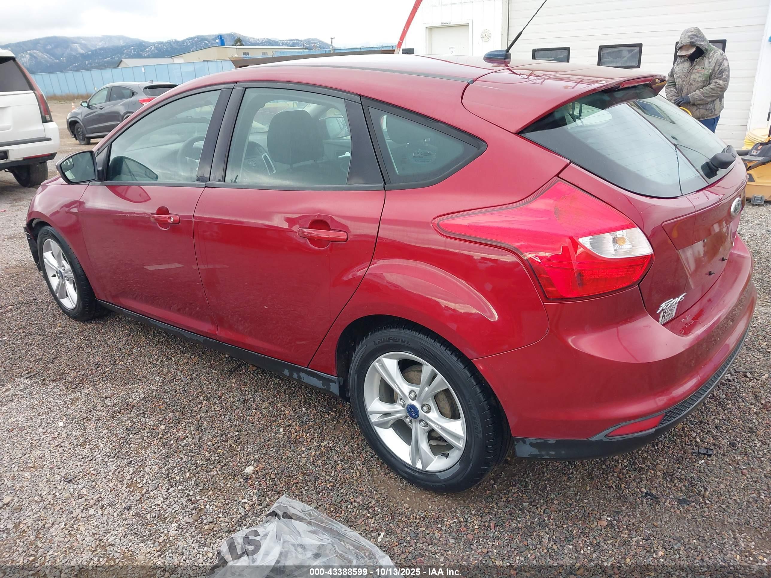 FORD FOCUS image 3
