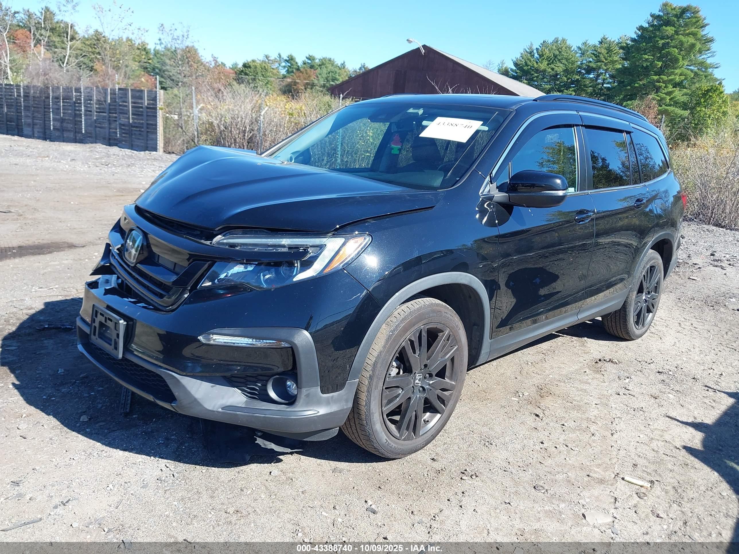 HONDA PILOT image 2