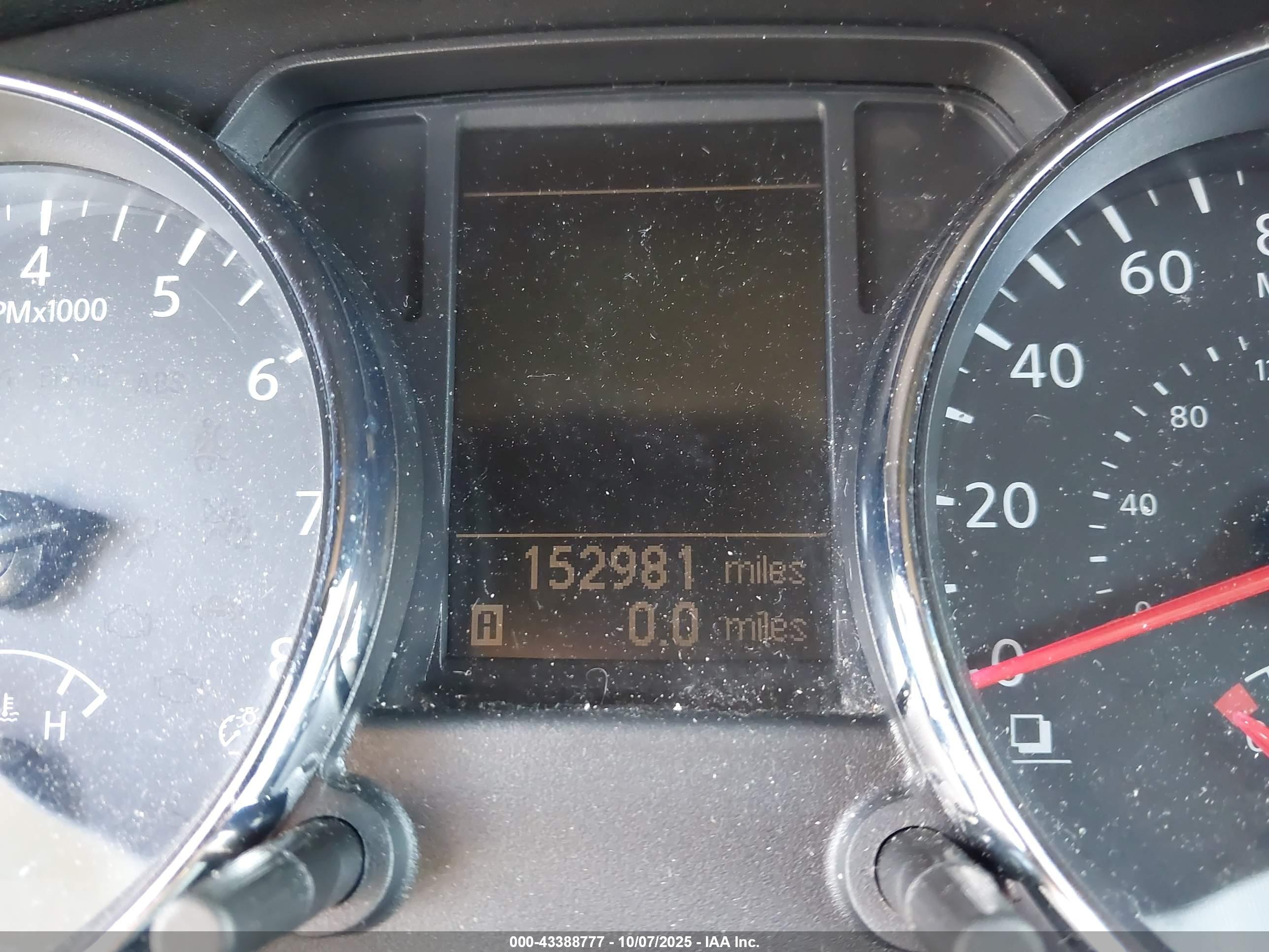 NISSAN ROGUE image 7