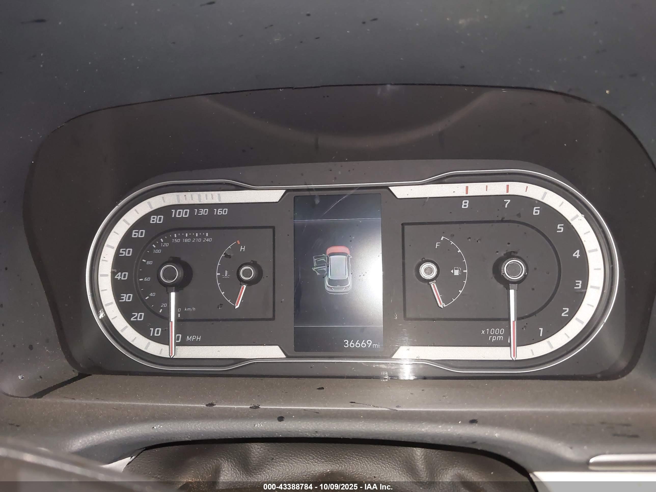 HYUNDAI TUCSON image 7
