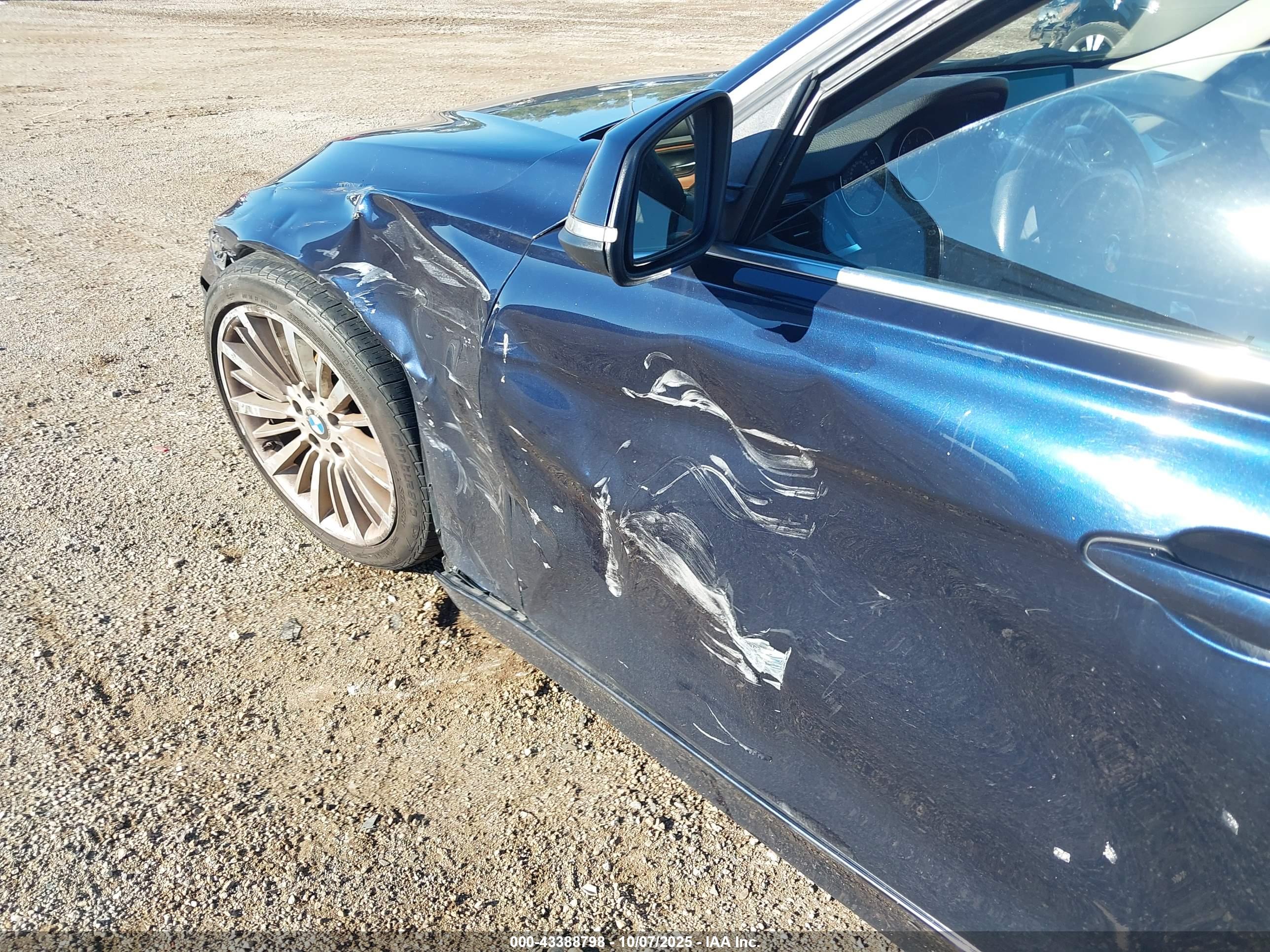 BMW 328I image 6