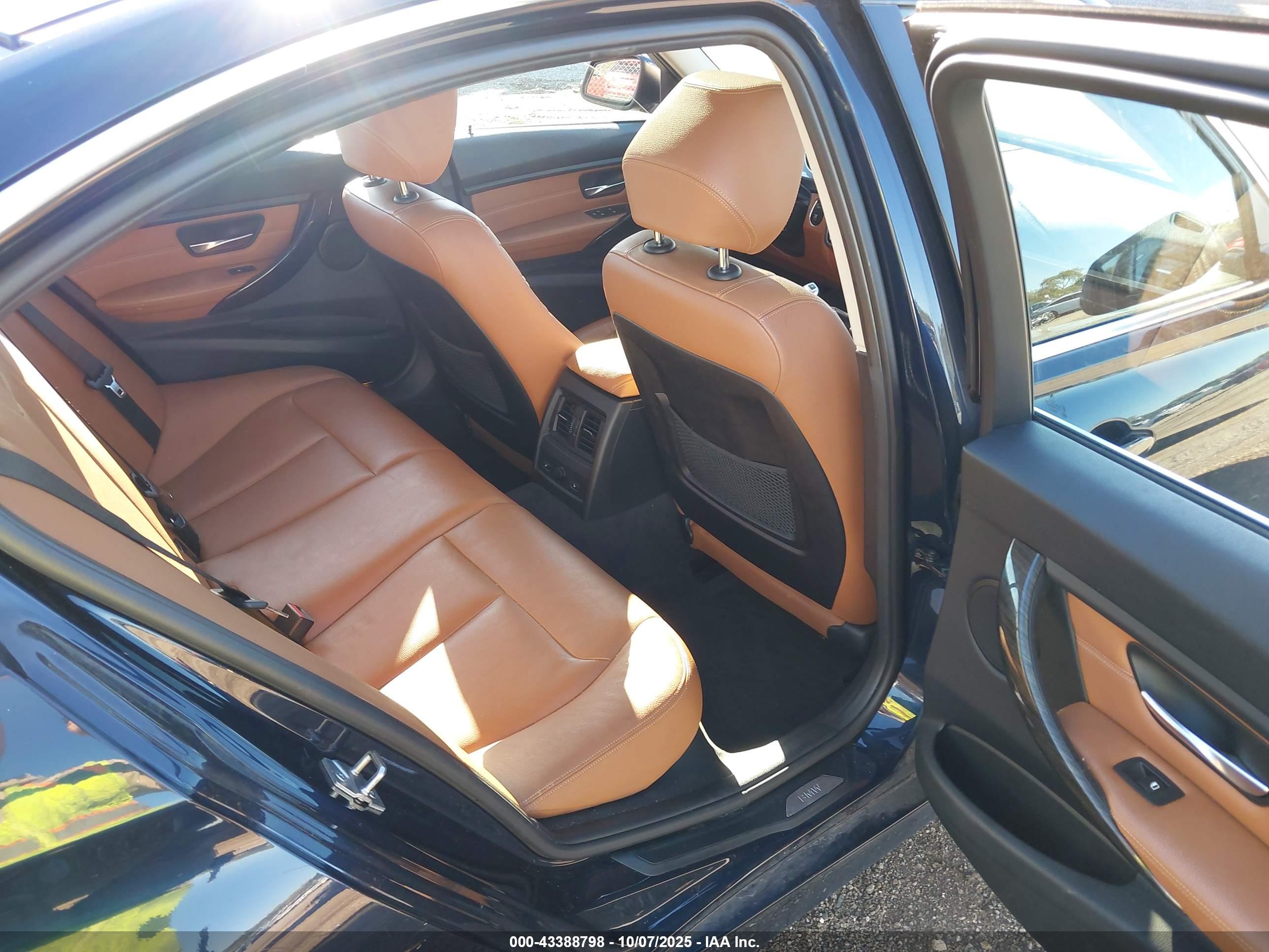 BMW 328I image 8