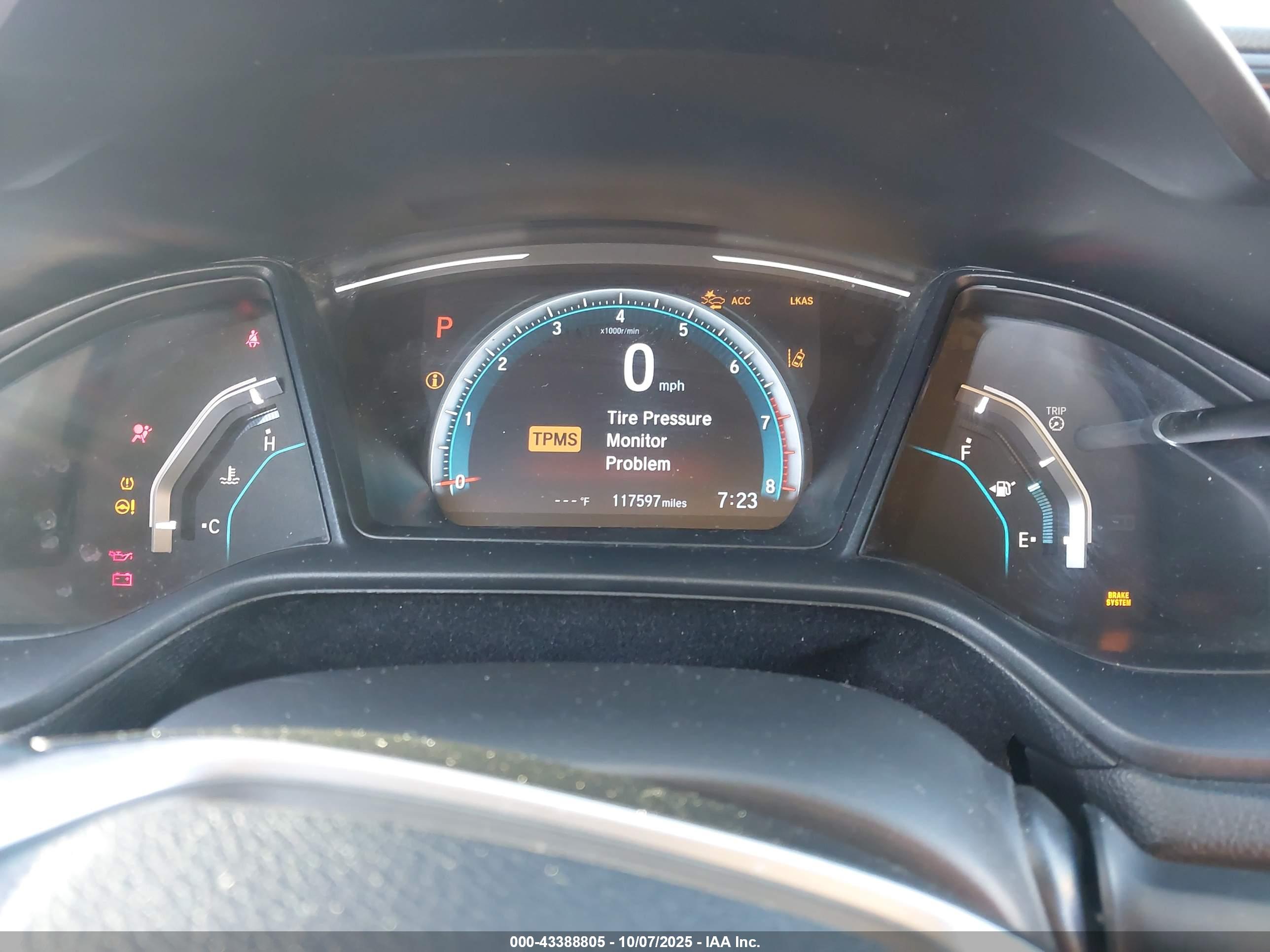 HONDA CIVIC image 7