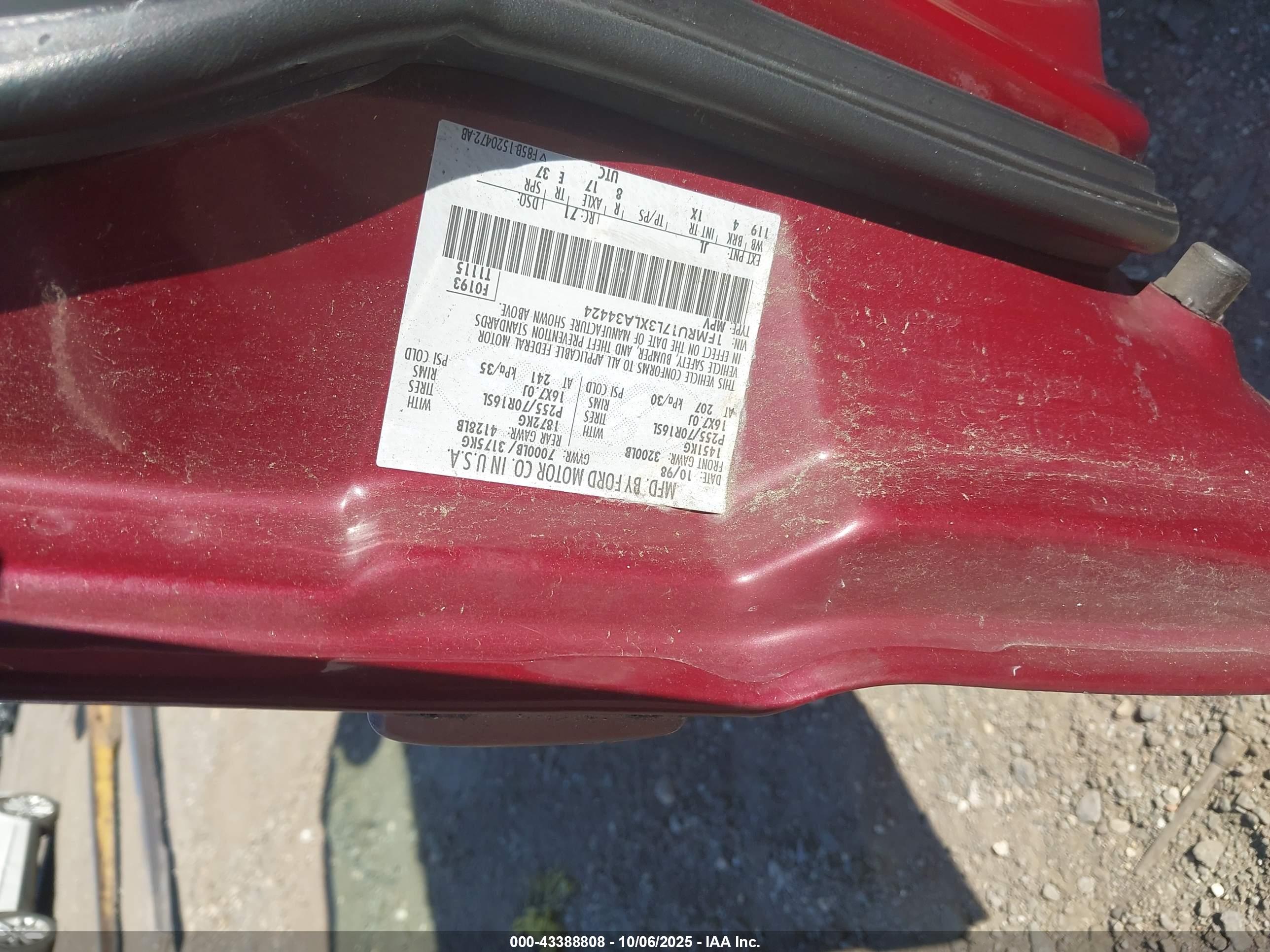 FORD EXPEDITION image 9