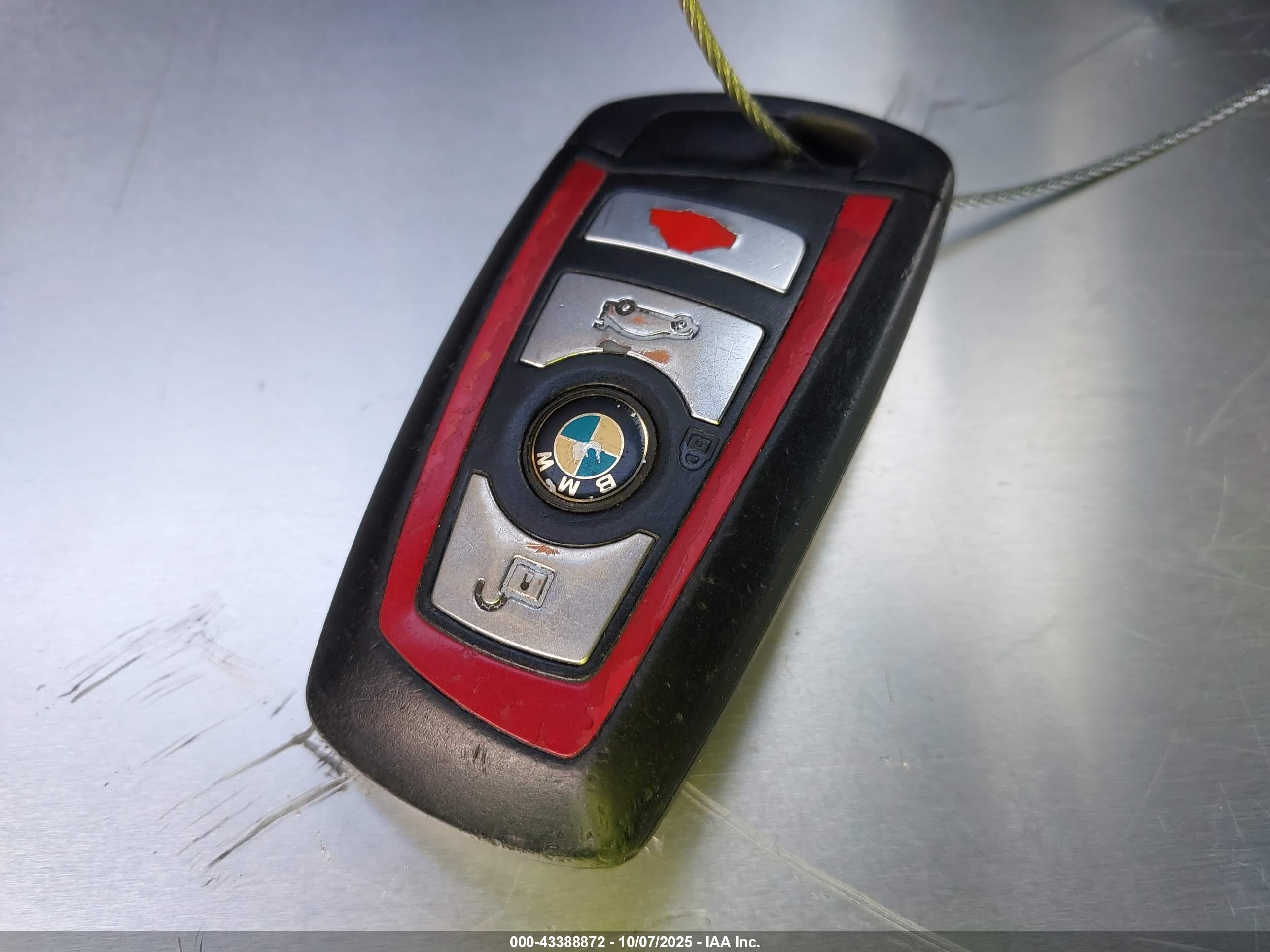 BMW 328I image 11