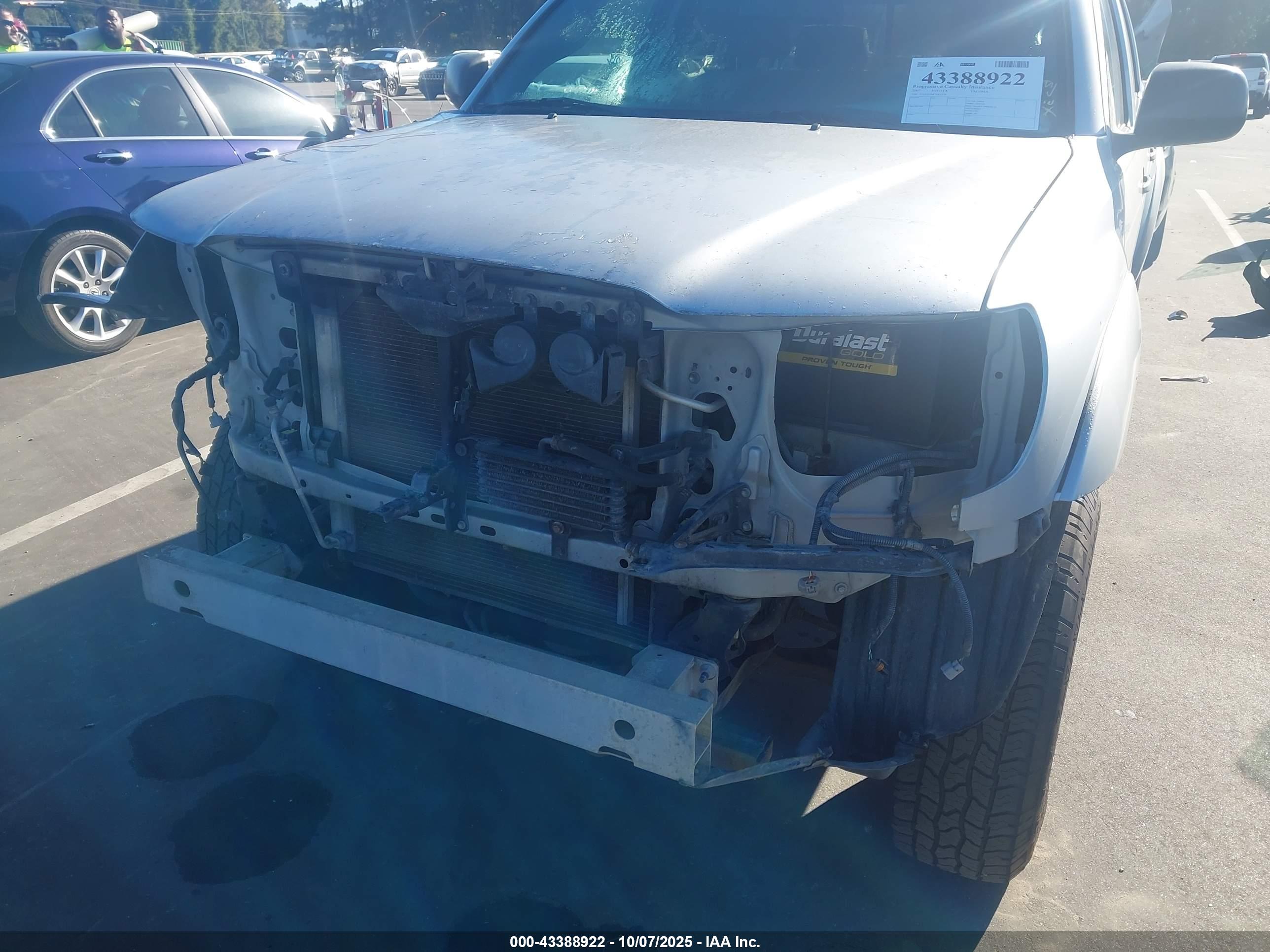 TOYOTA TACOMA image 6