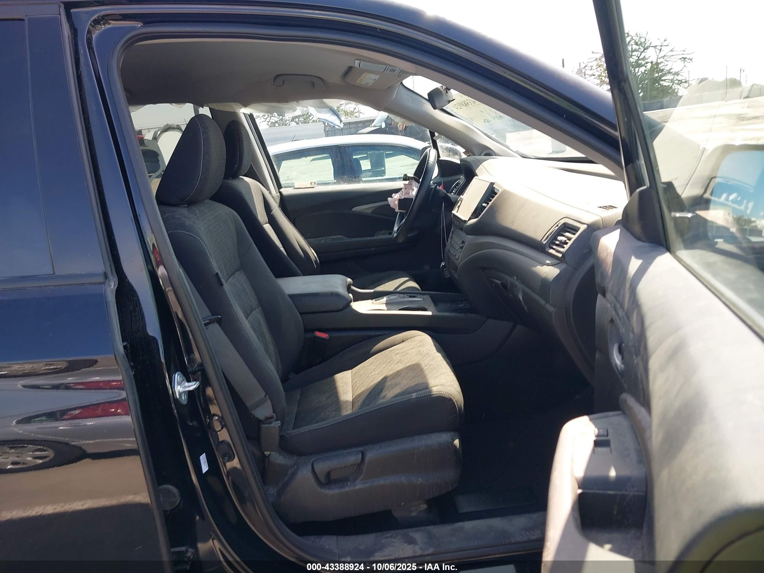 HONDA RIDGELINE image 5