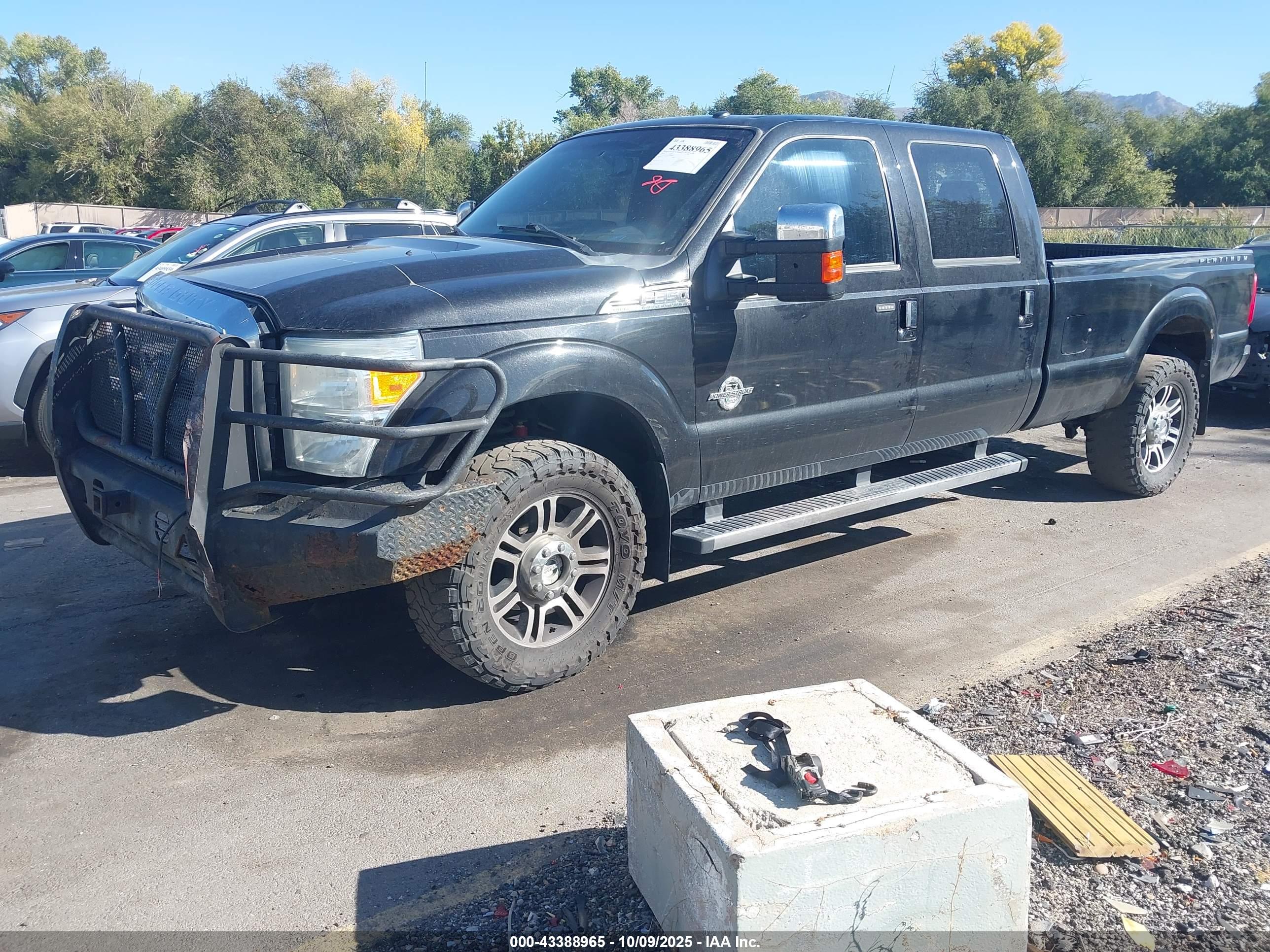 FORD F-350 image 2