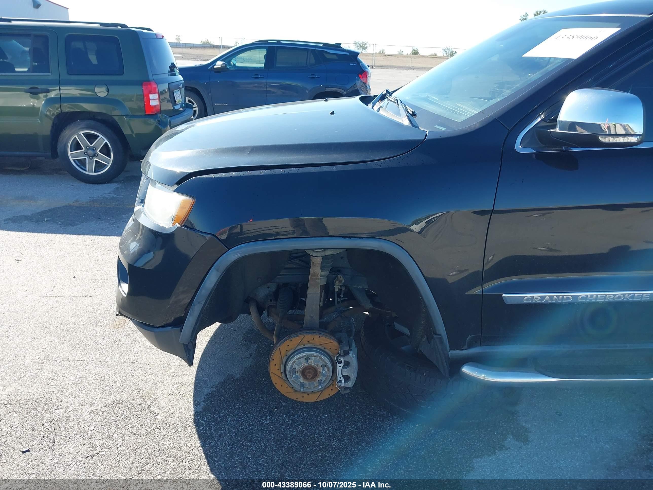 JEEP GRAND image 6
