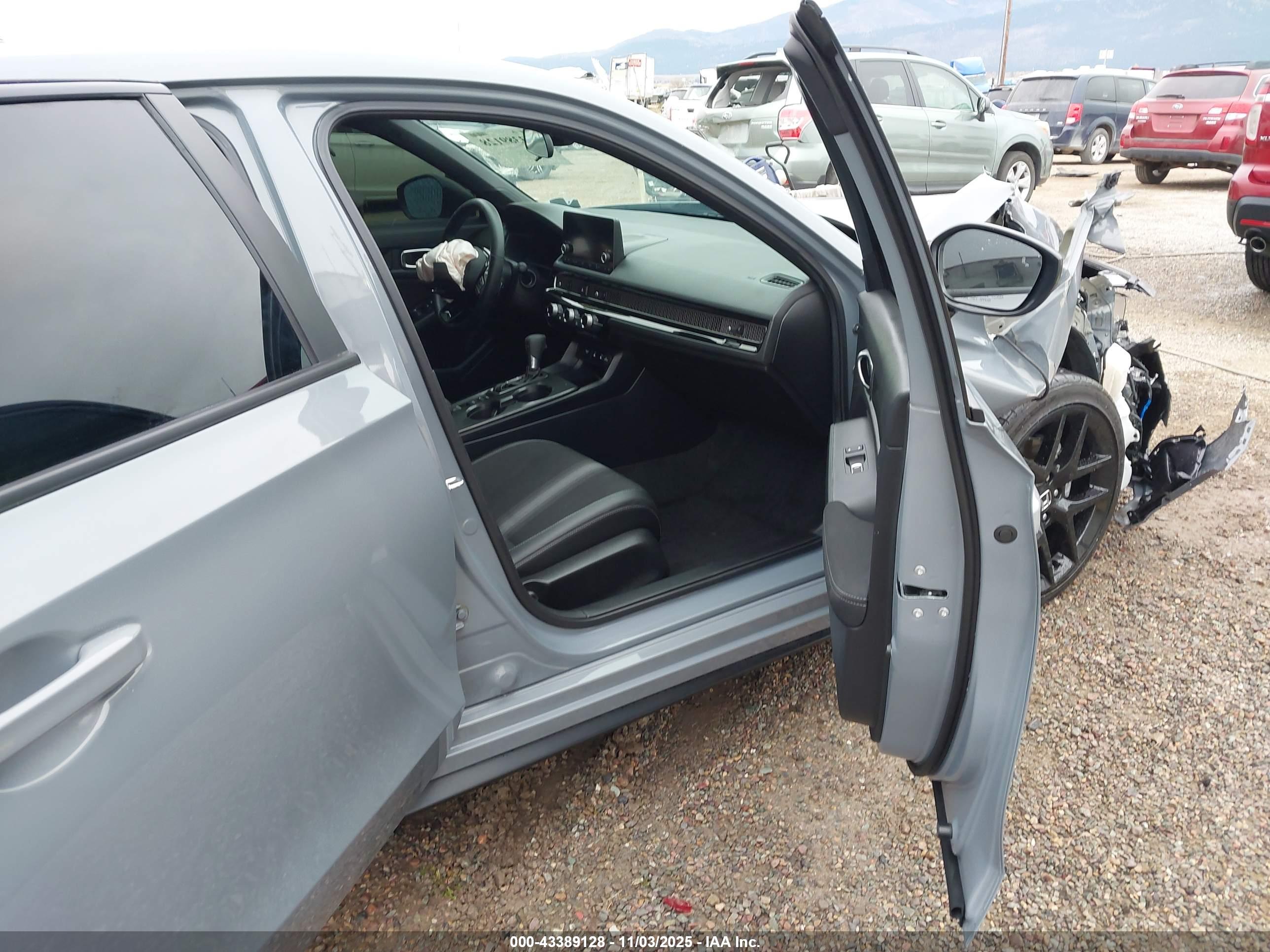 HONDA CIVIC image 5