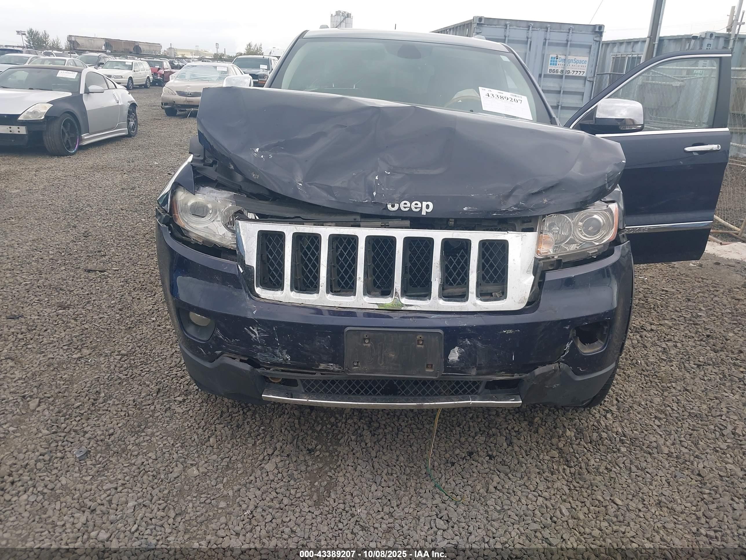 JEEP GRAND image 6