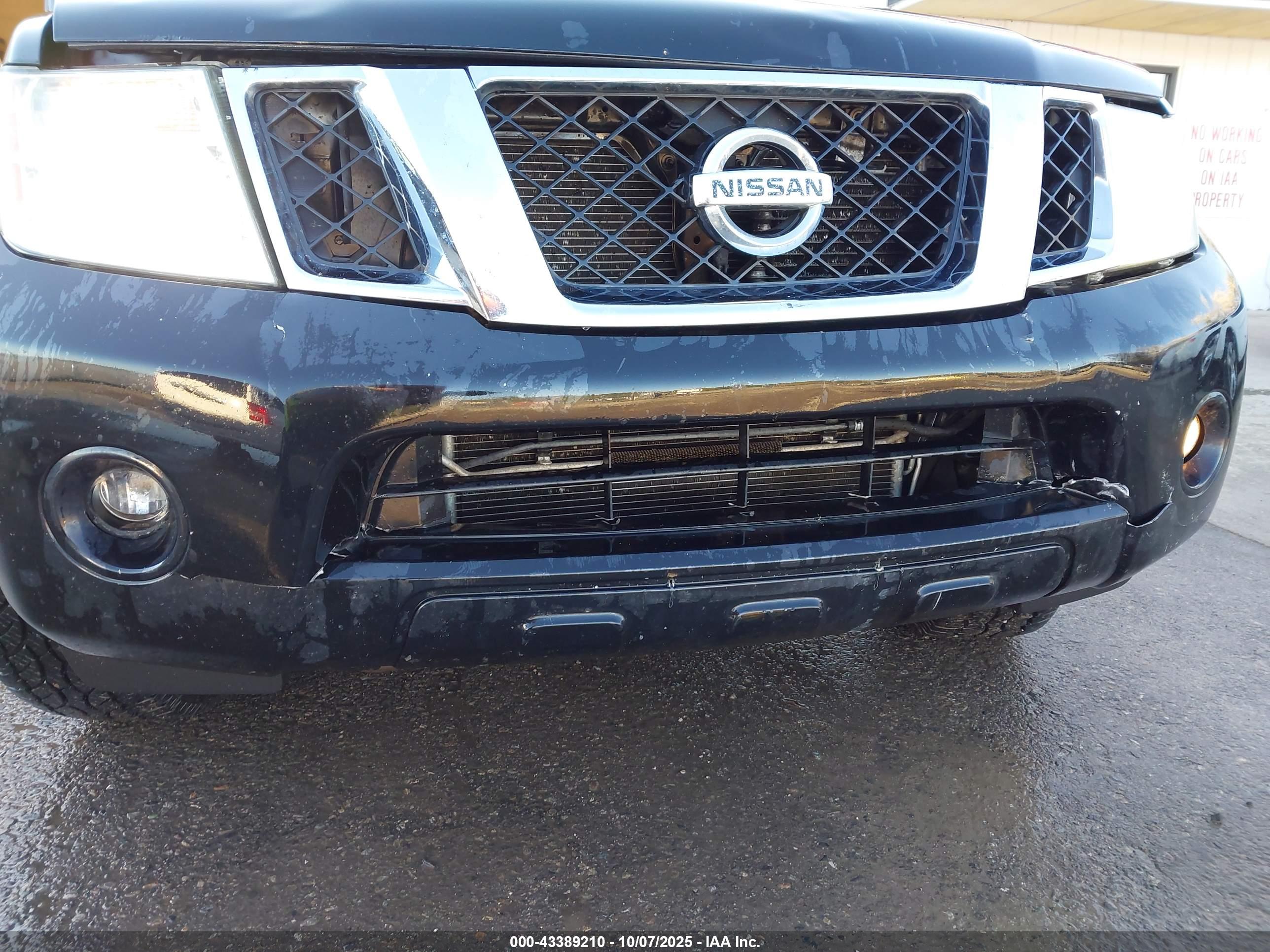 NISSAN PATHFINDER image 6