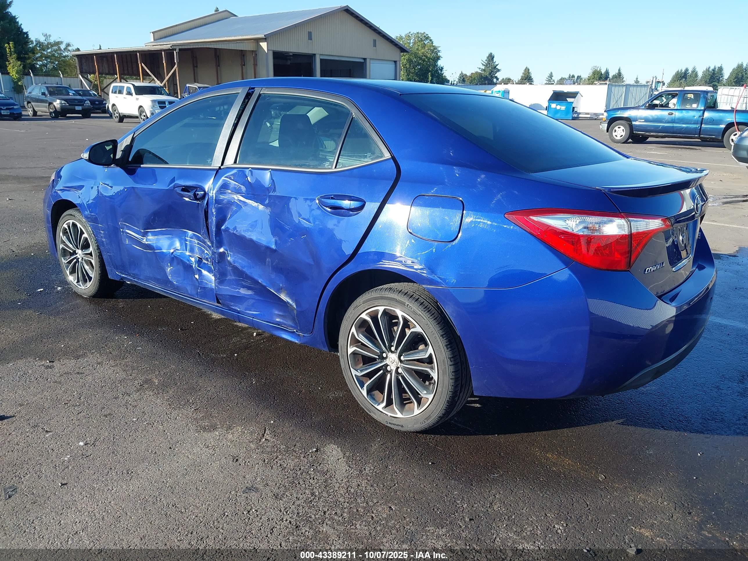 TOYOTA COROLLA image 3