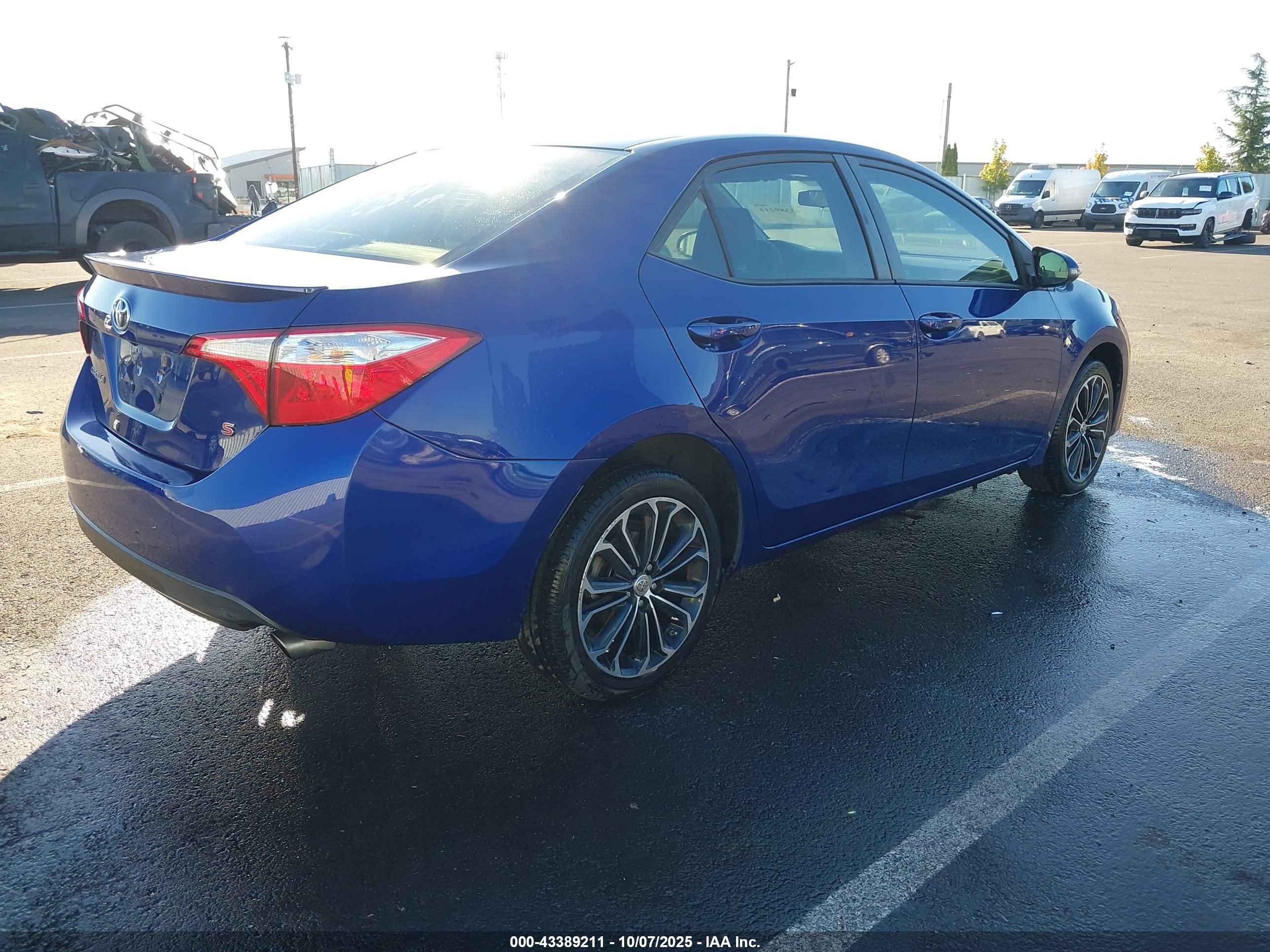 TOYOTA COROLLA image 4