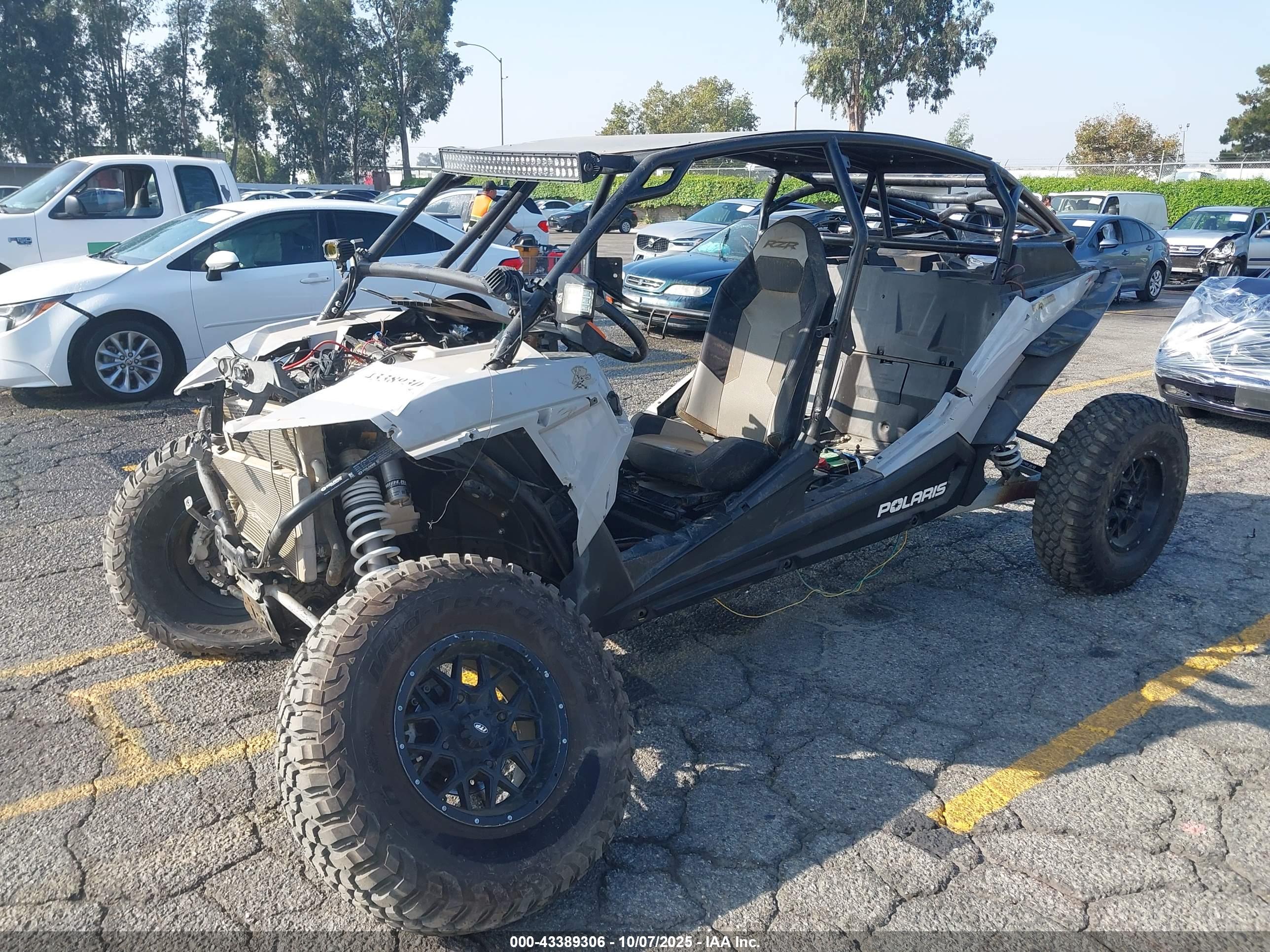 POLARIS RZR image 2