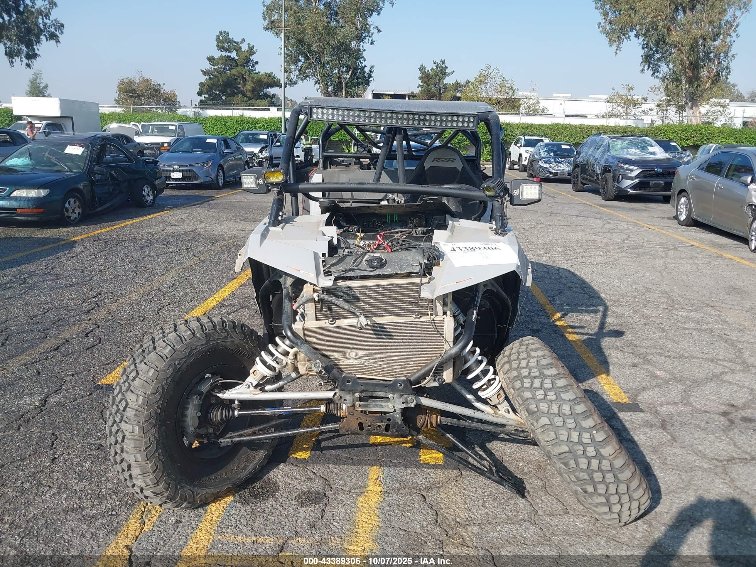 POLARIS RZR image 5