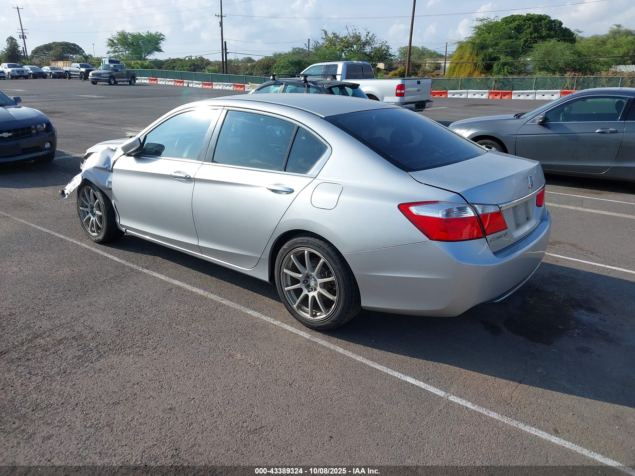 HONDA ACCORD image 3