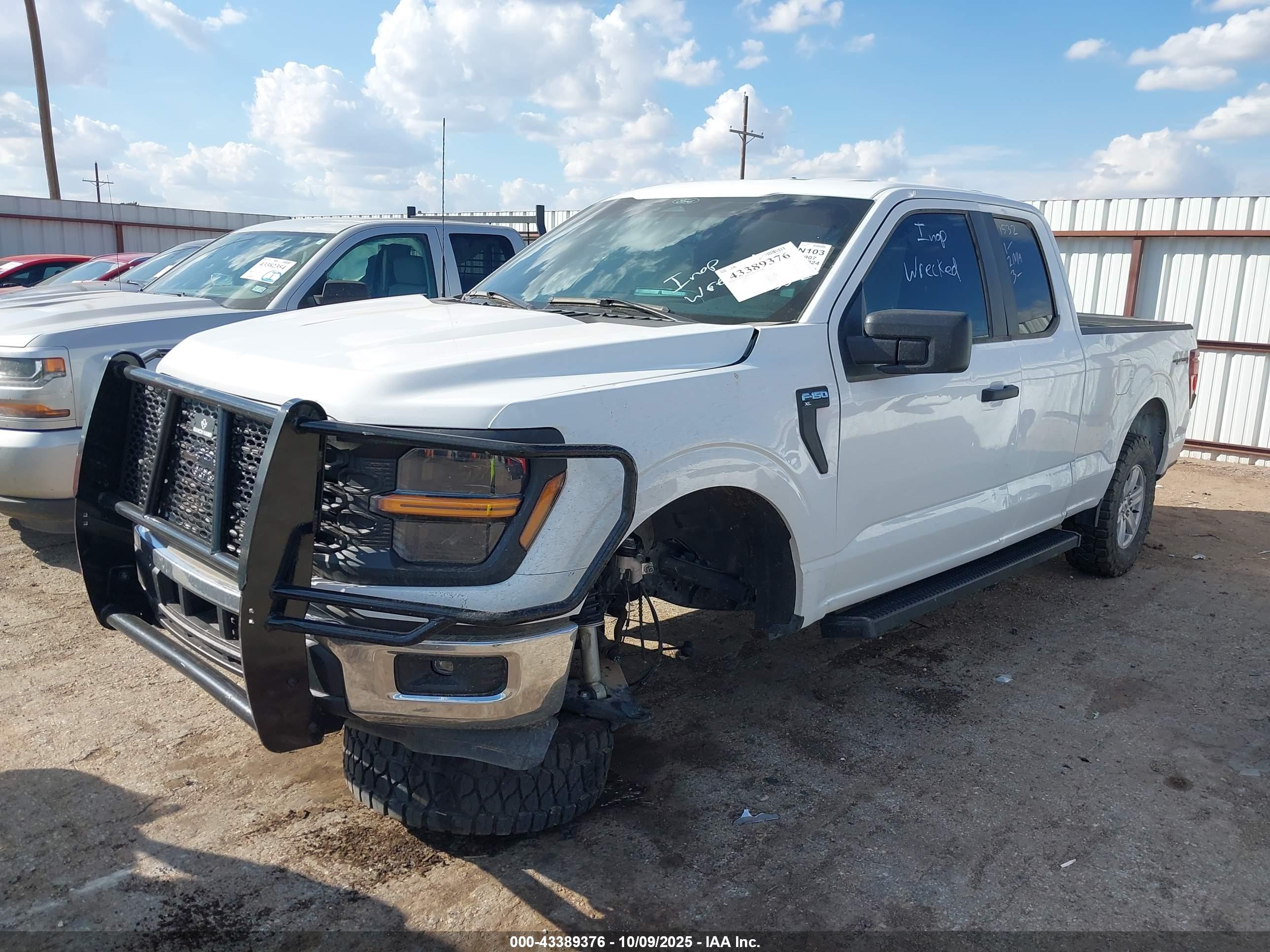 FORD F-150 image 2