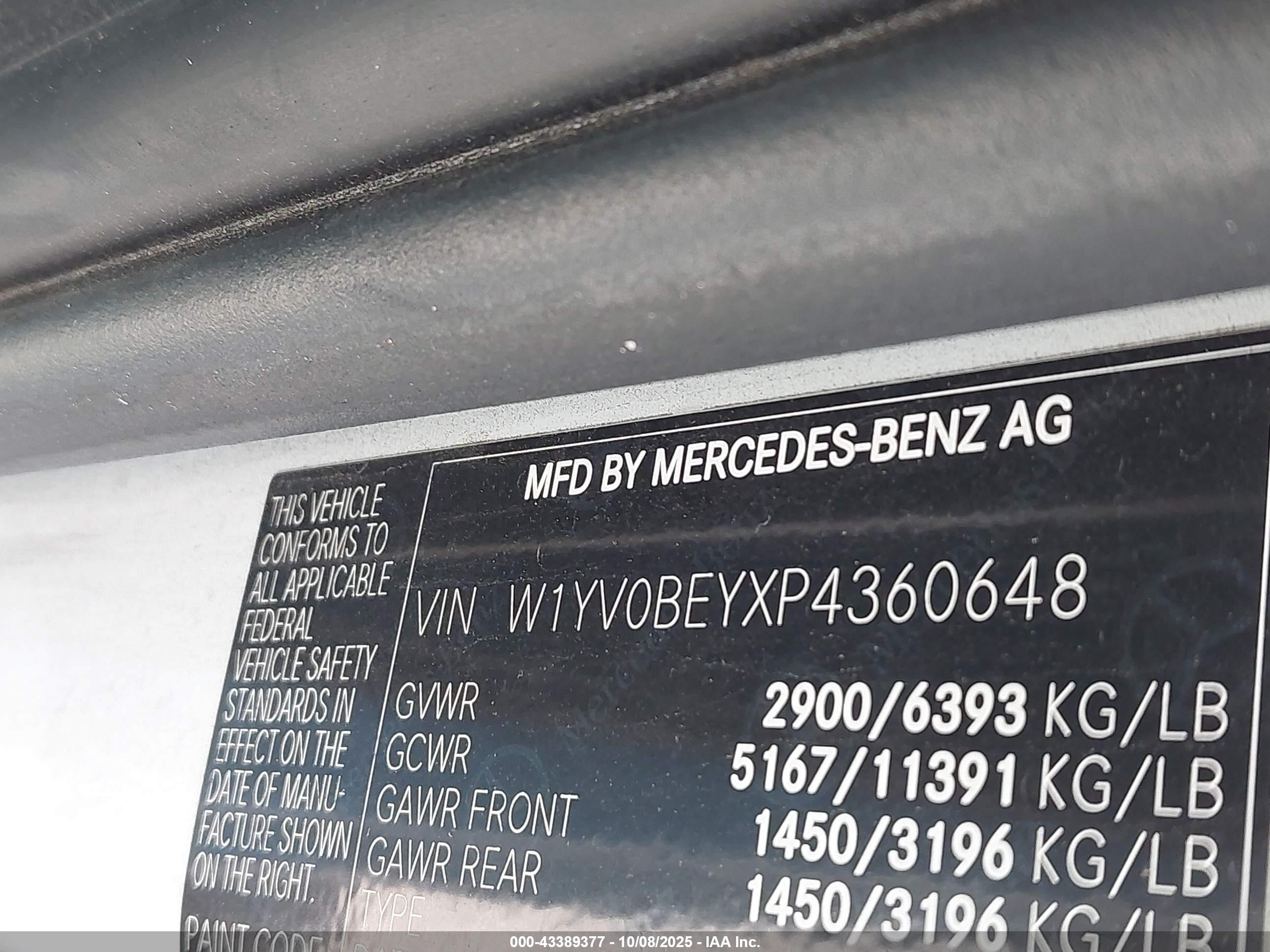 MERCEDES-BENZ METRIS image 9