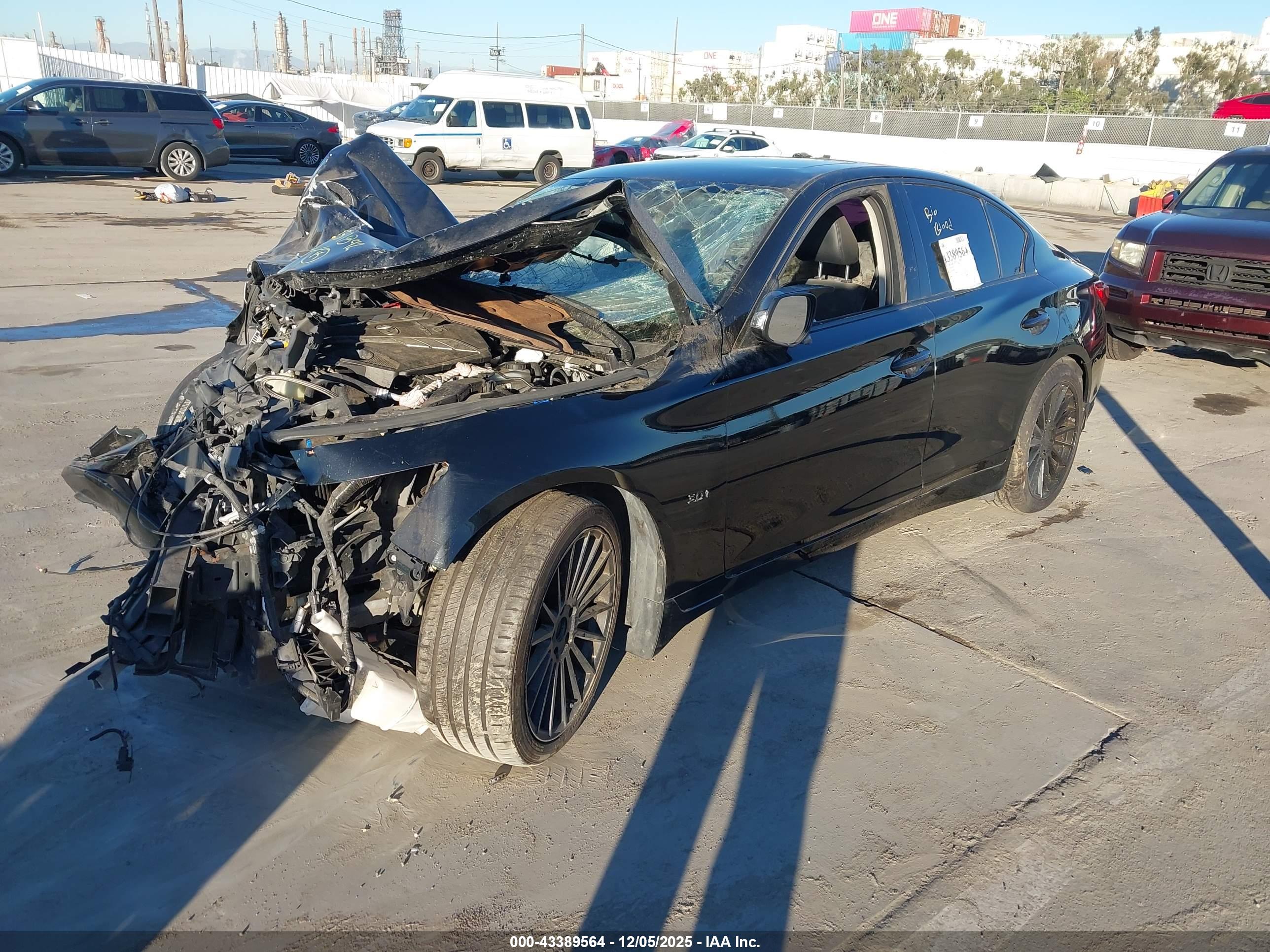 INFINITI Q50 image 2