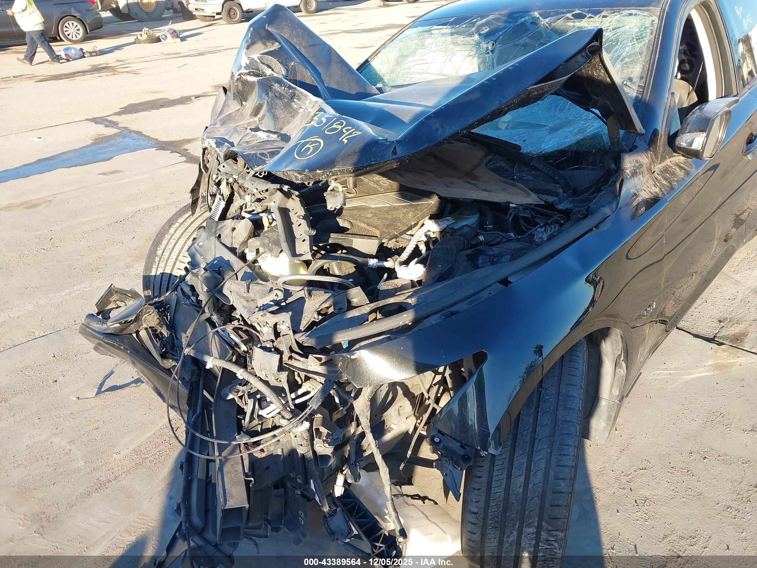 INFINITI Q50 image 6
