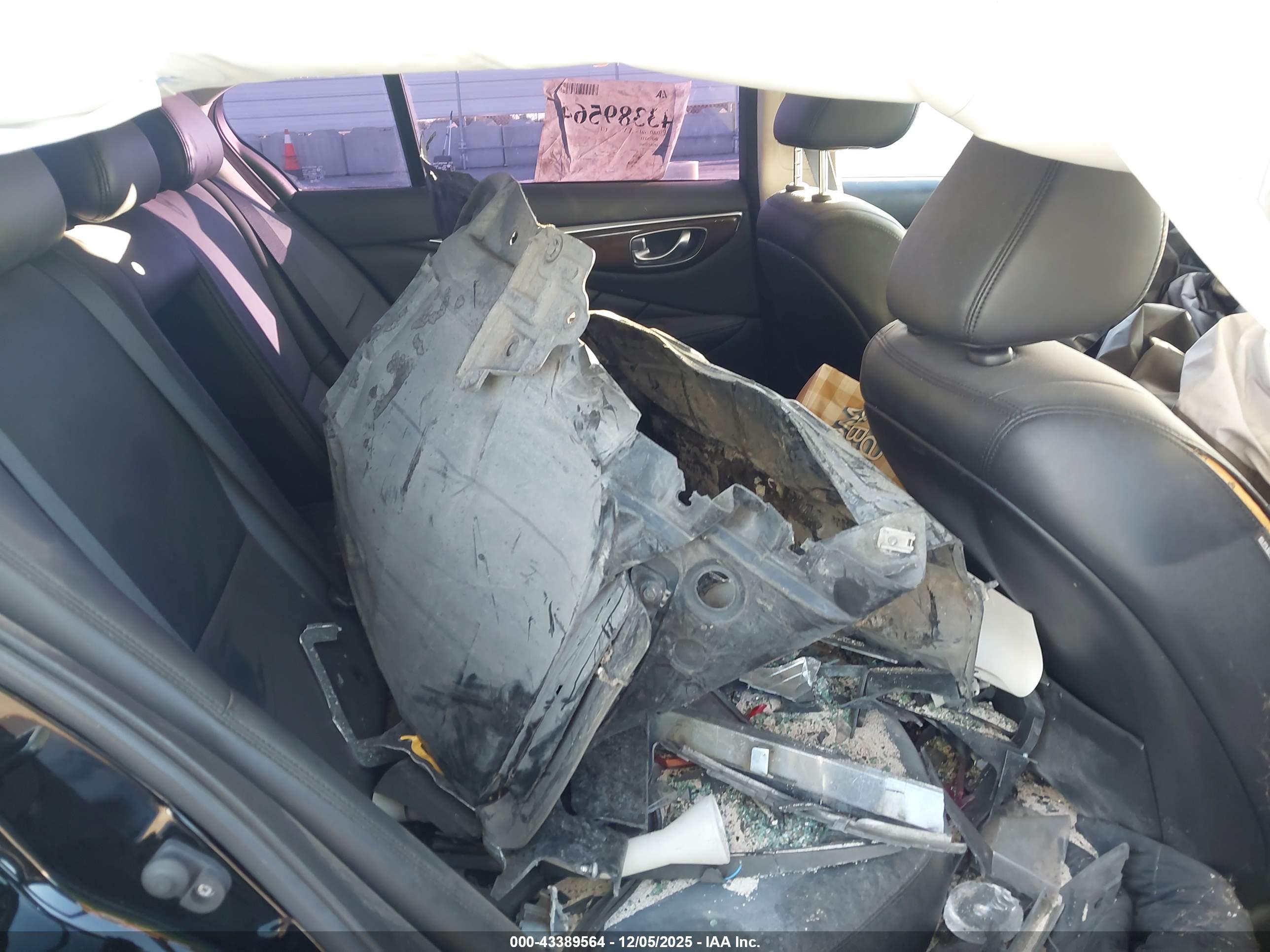 INFINITI Q50 image 8