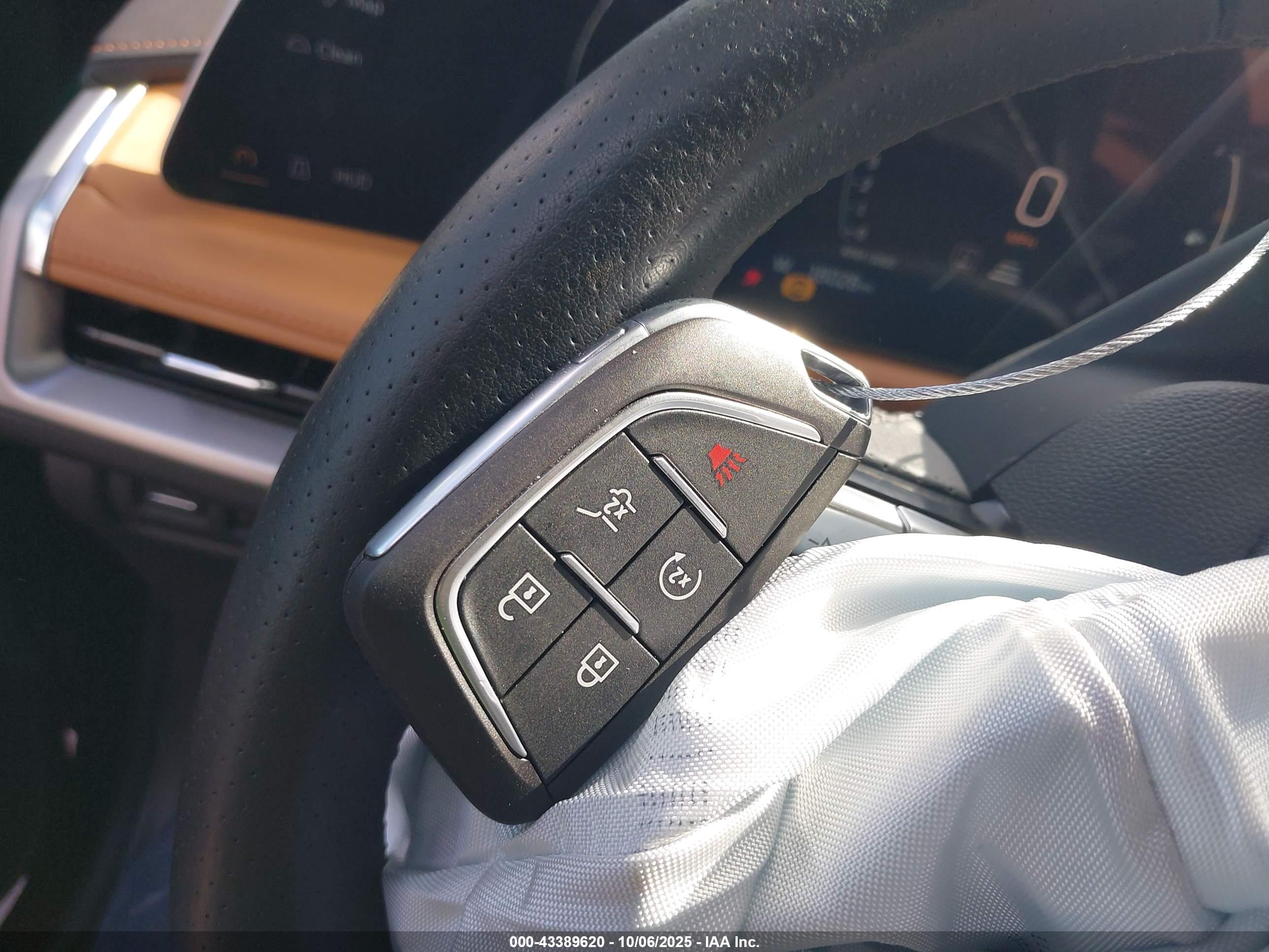 CADILLAC XT4 image 11