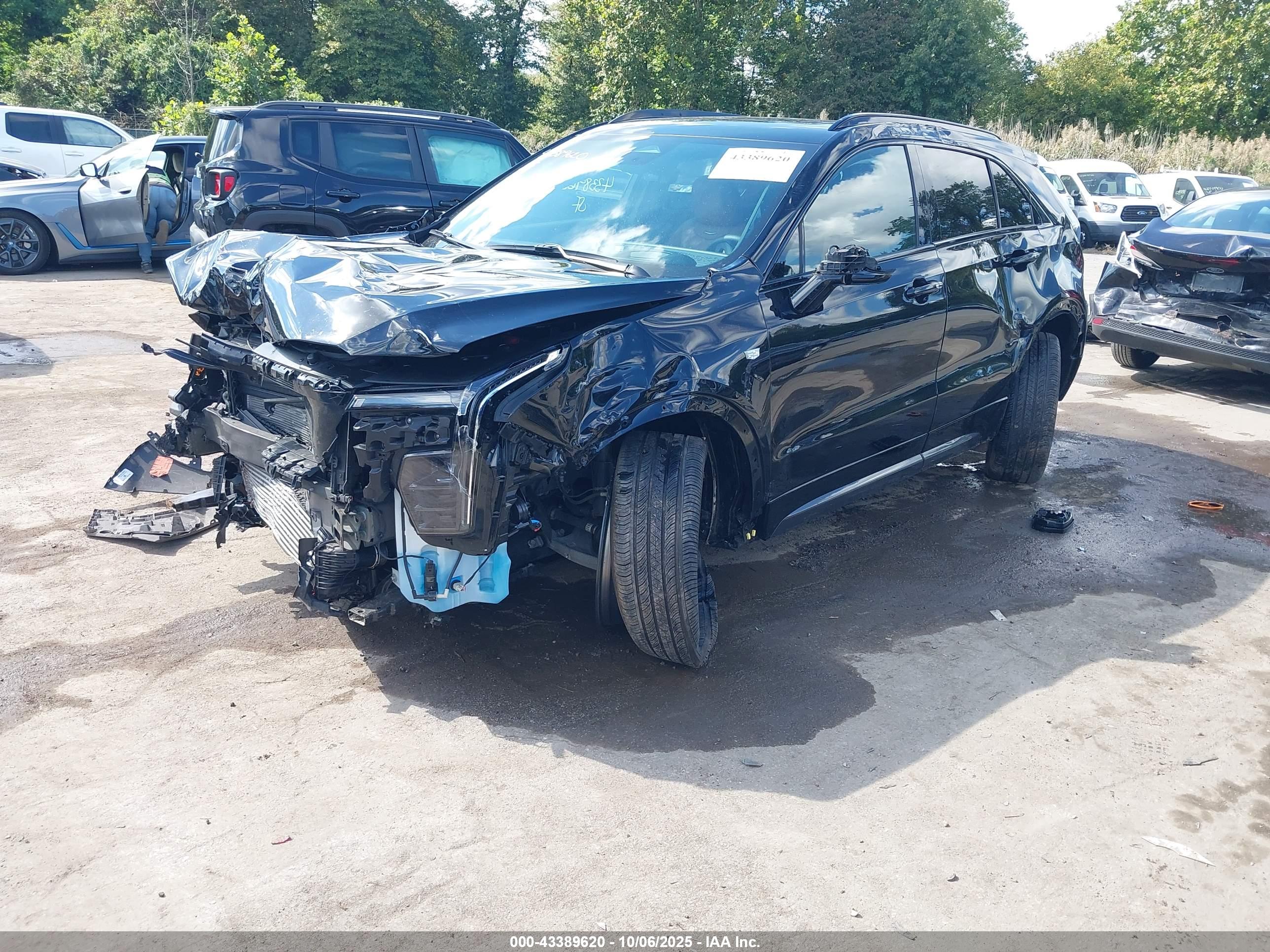 CADILLAC XT4 image 2