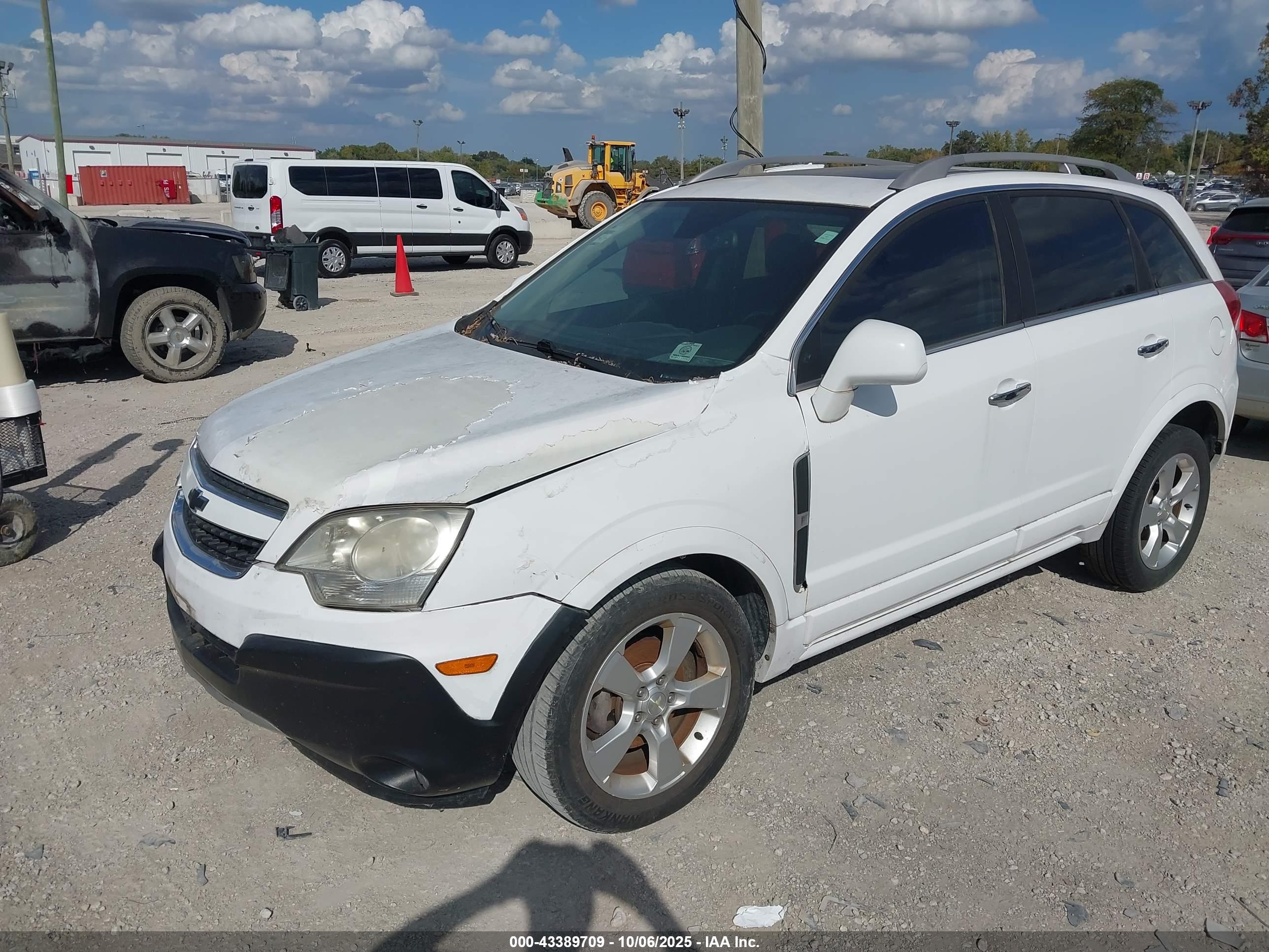 CHEVROLET CAPTIVA image 2