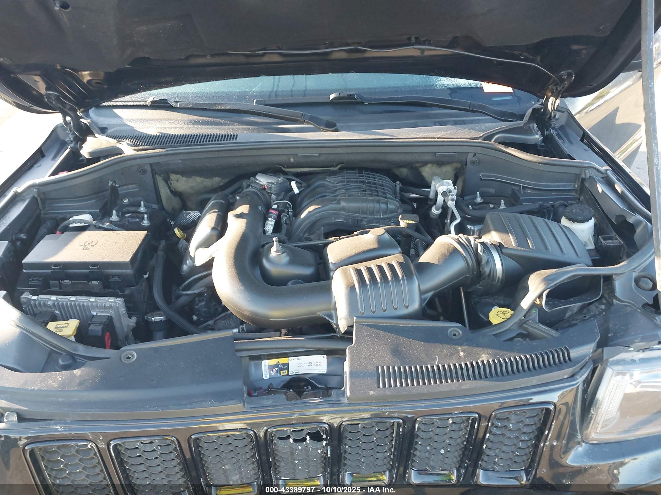 JEEP GRAND image 10