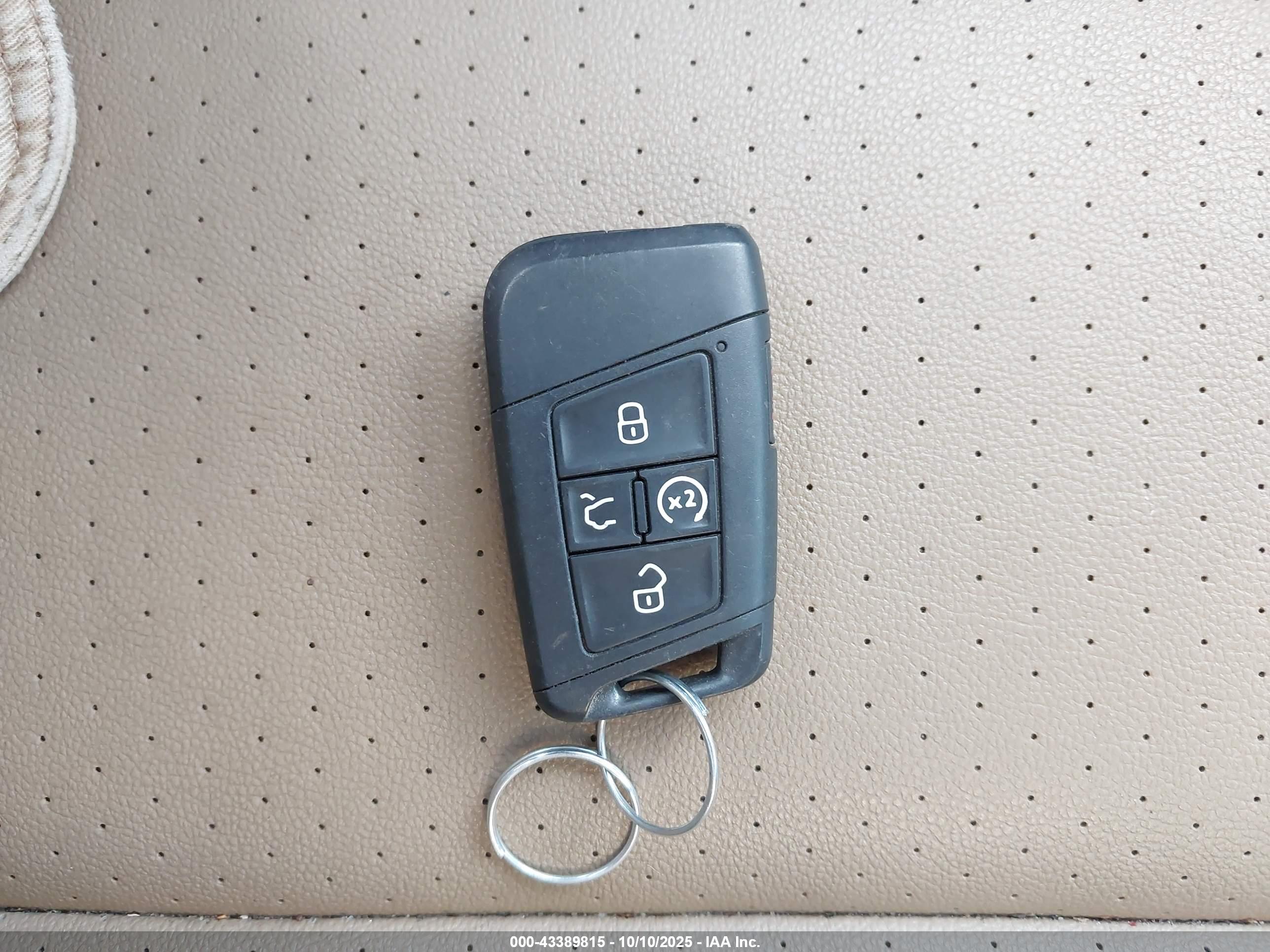 VOLKSWAGEN ATLAS image 11