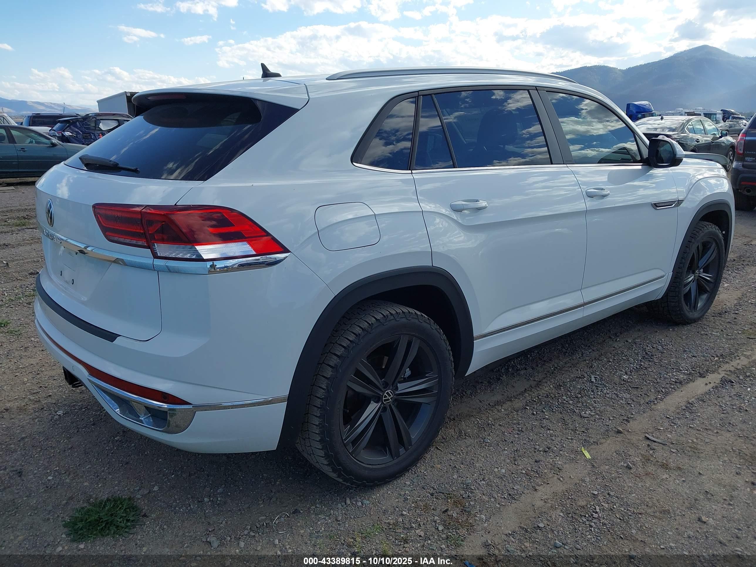 VOLKSWAGEN ATLAS image 4