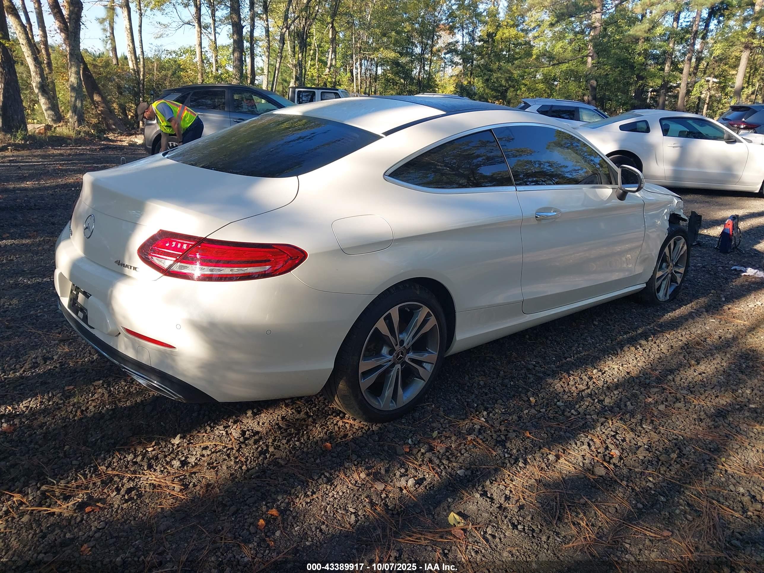 MERCEDES-BENZ C image 4
