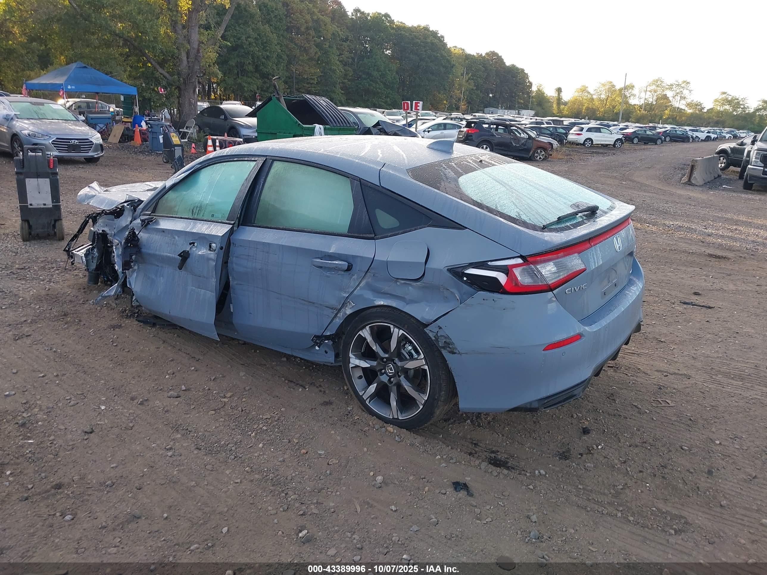 HONDA CIVIC image 3