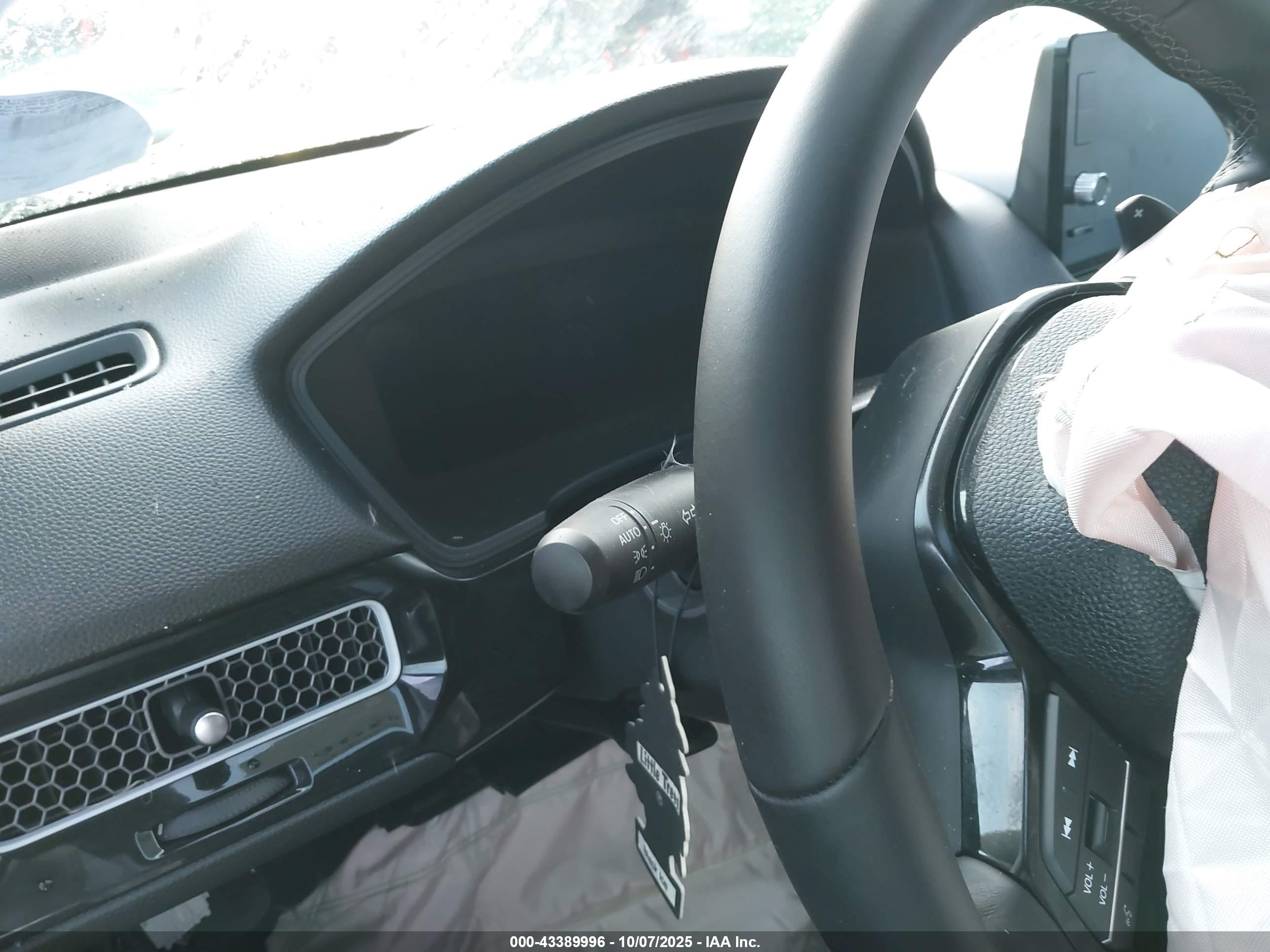 HONDA CIVIC image 7