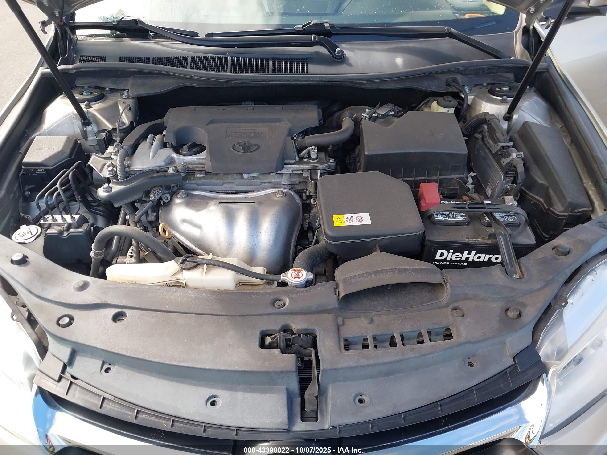 TOYOTA CAMRY image 10
