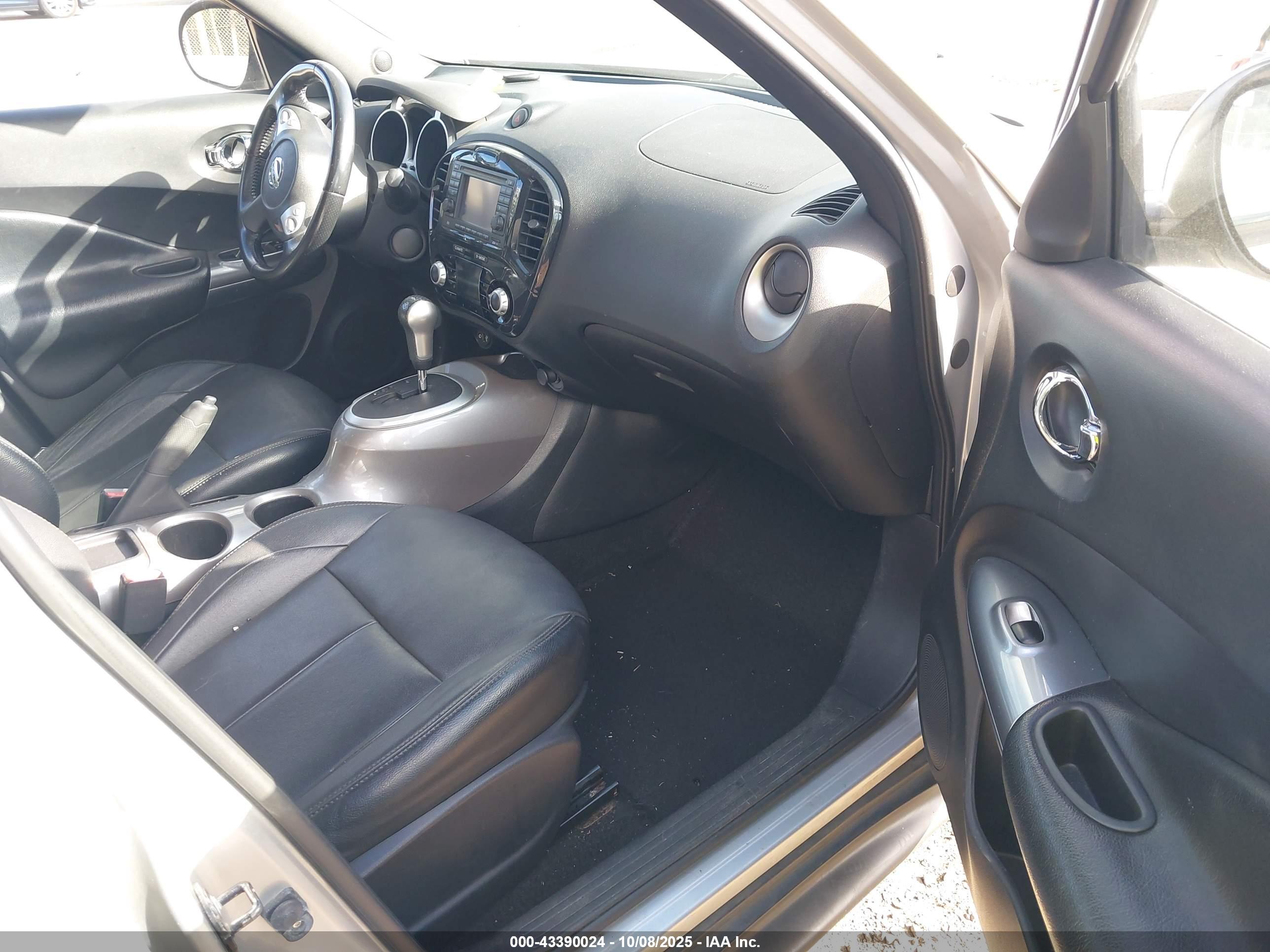 NISSAN JUKE image 5