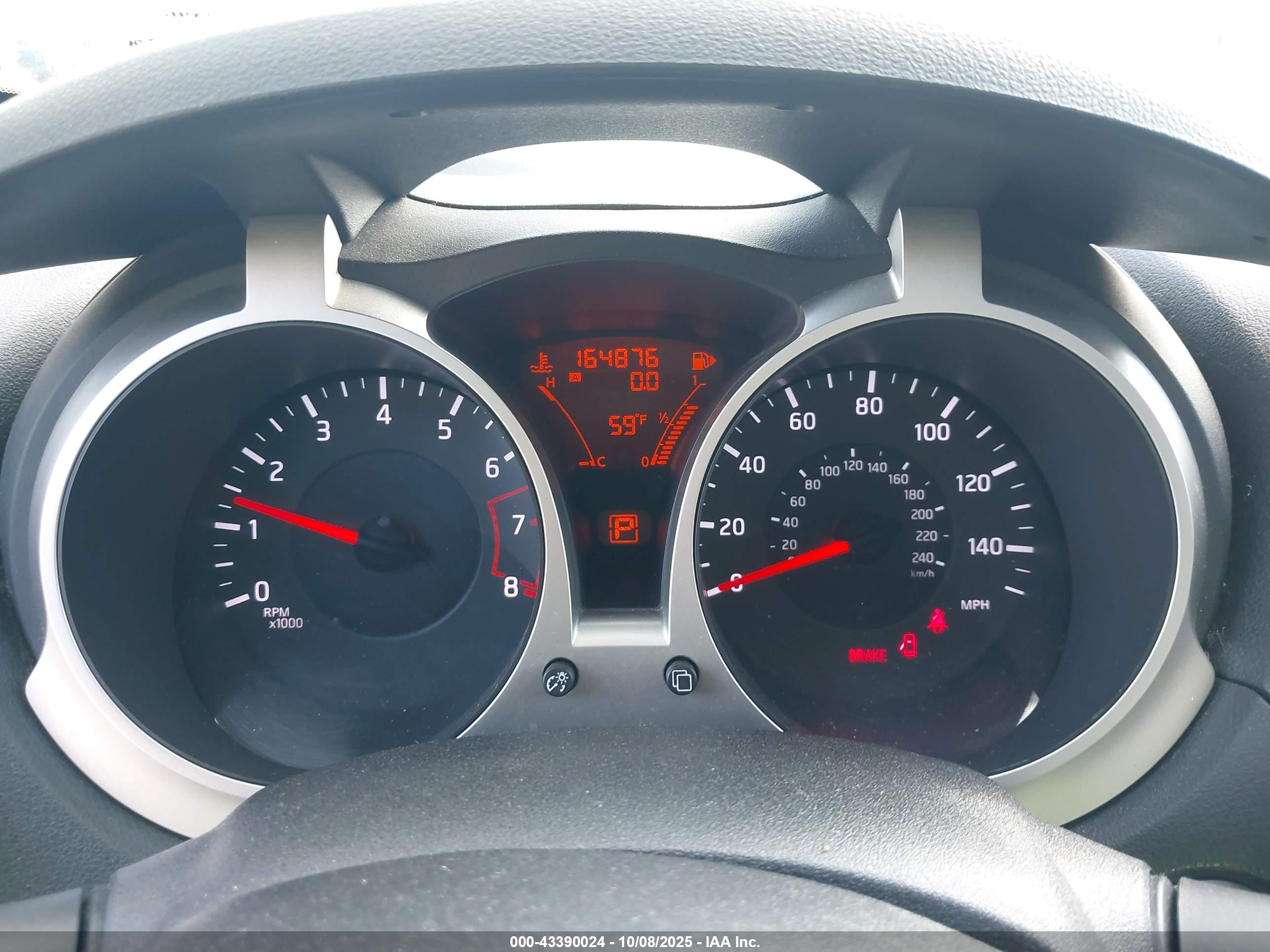 NISSAN JUKE image 7
