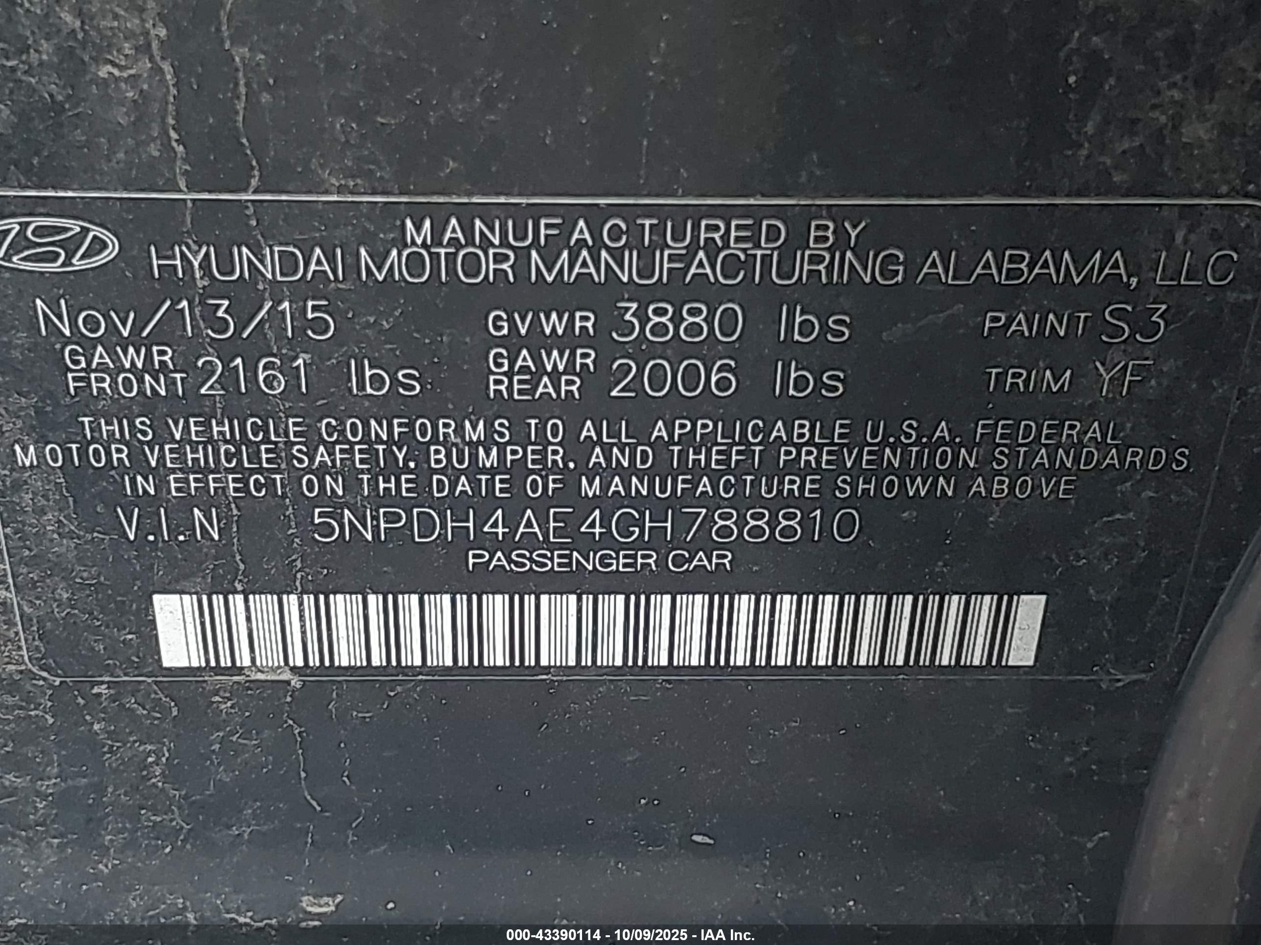 HYUNDAI ELANTRA image 9