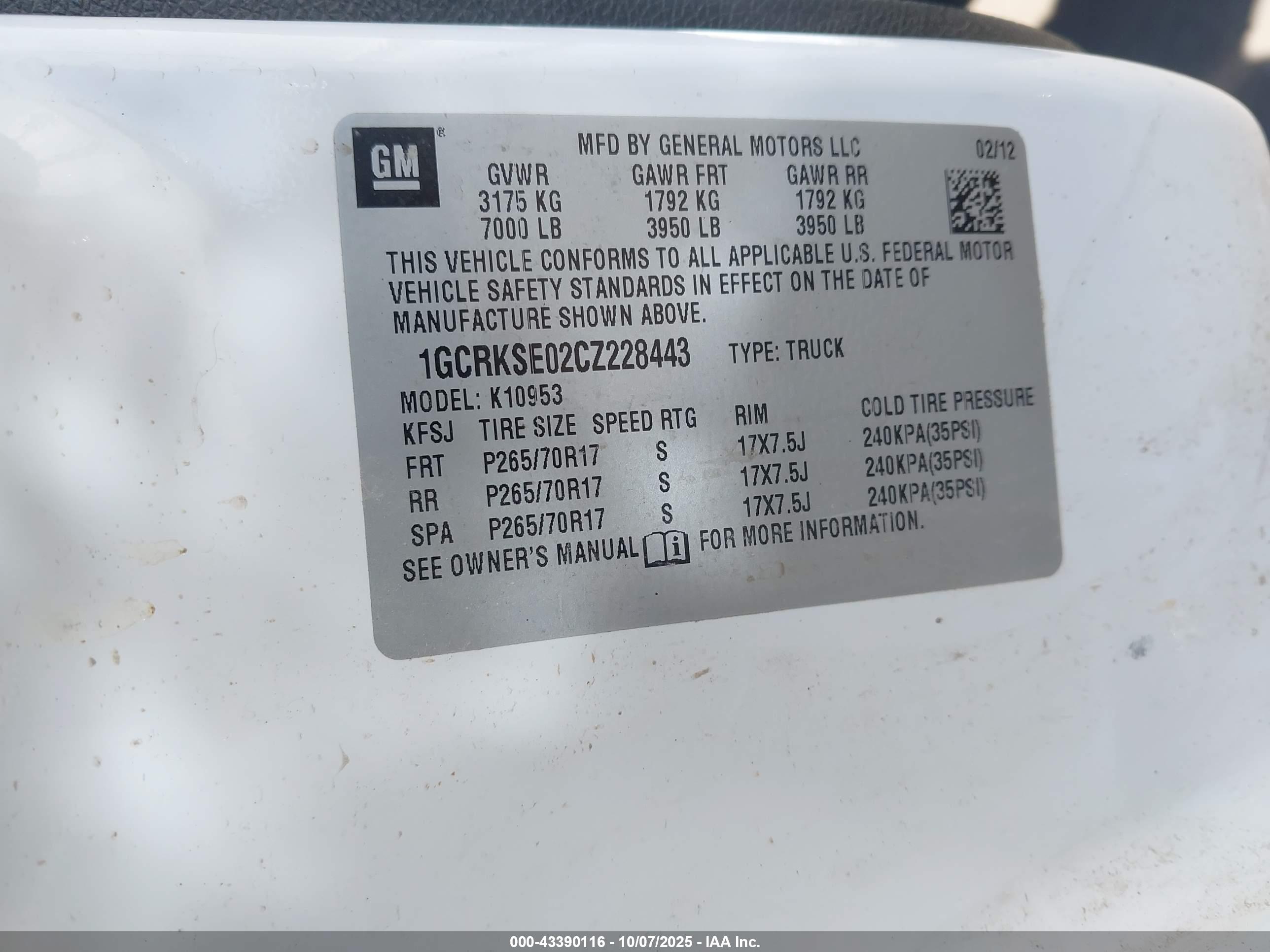 CHEVROLET SILVERADO image 9